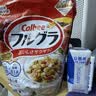 卡乐比（Calbee）伊利安慕希酸奶组合（水果麦片380g&伊利安慕希酸奶205g*16） 实拍图