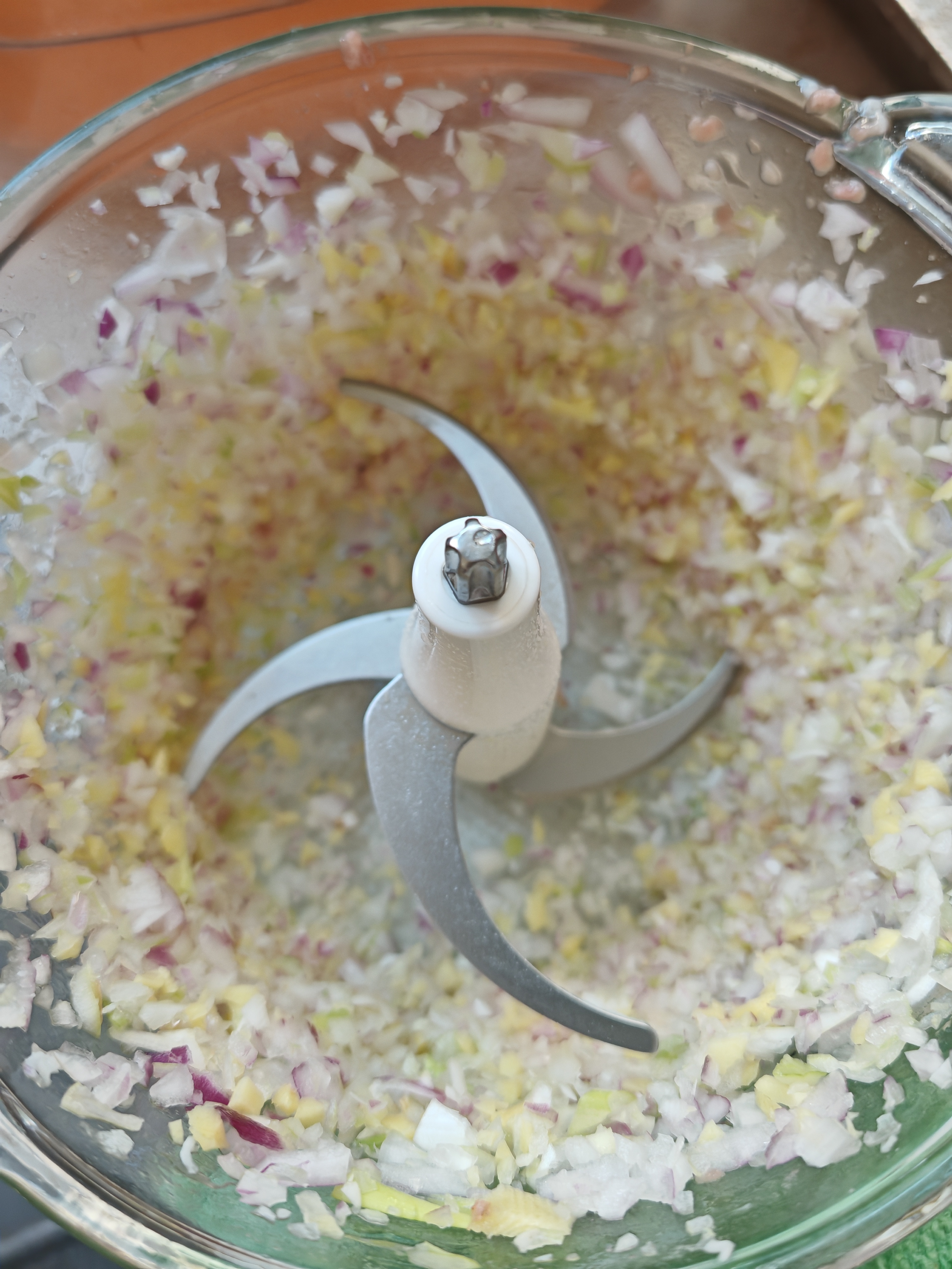九阳（Joyoung）绞肉机家用 辅食机婴儿绞馅机 碎肉机多功能料理搅拌打蒜器电动 搅肉机2L S18-LA323 实拍图