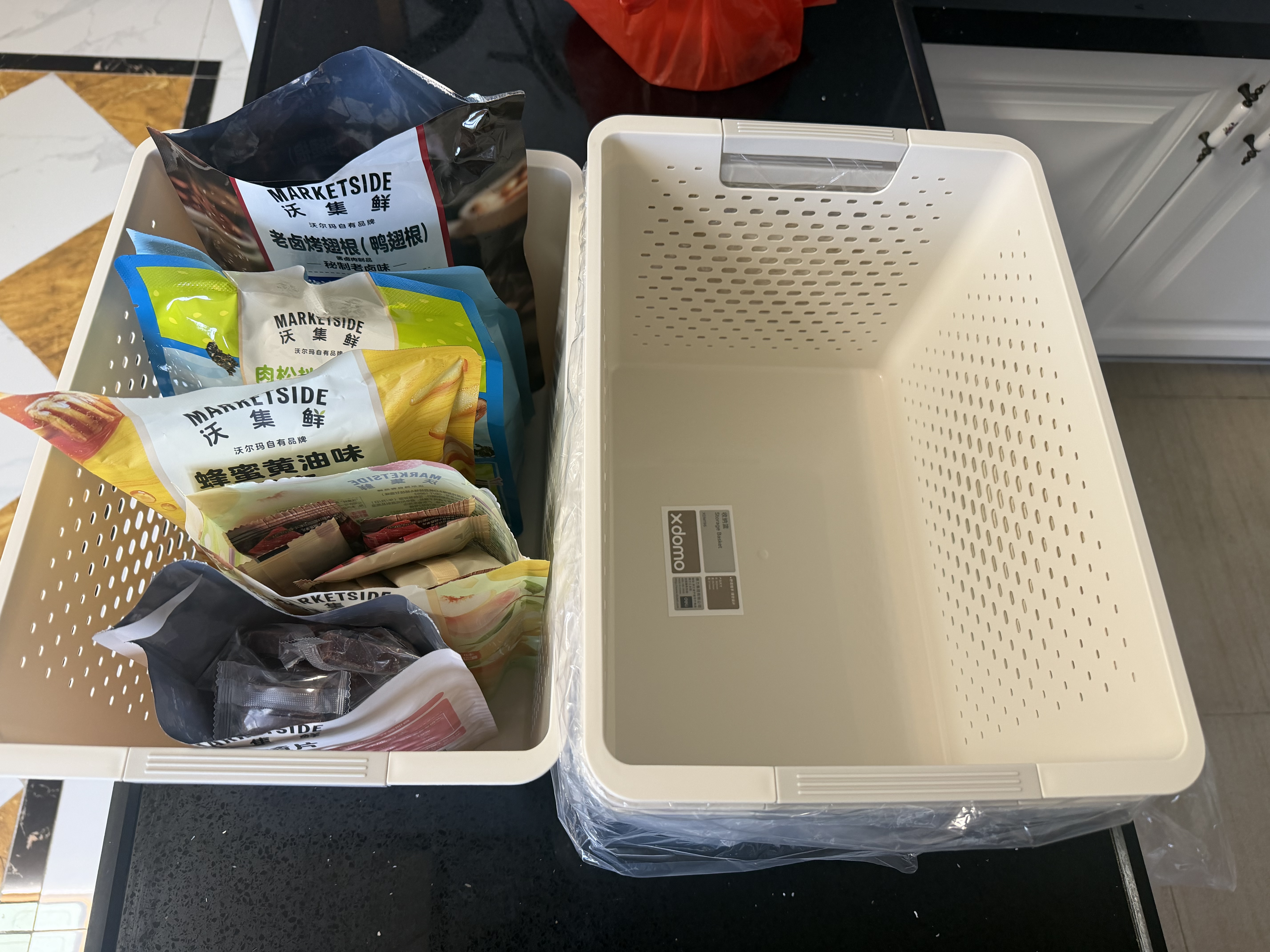 得力（deli）【大号】多功能桌面档案收纳盒办公文件框 文具资料收纳筐收纳箱厨房浴室客厅收纳筐 XDM195 实拍图