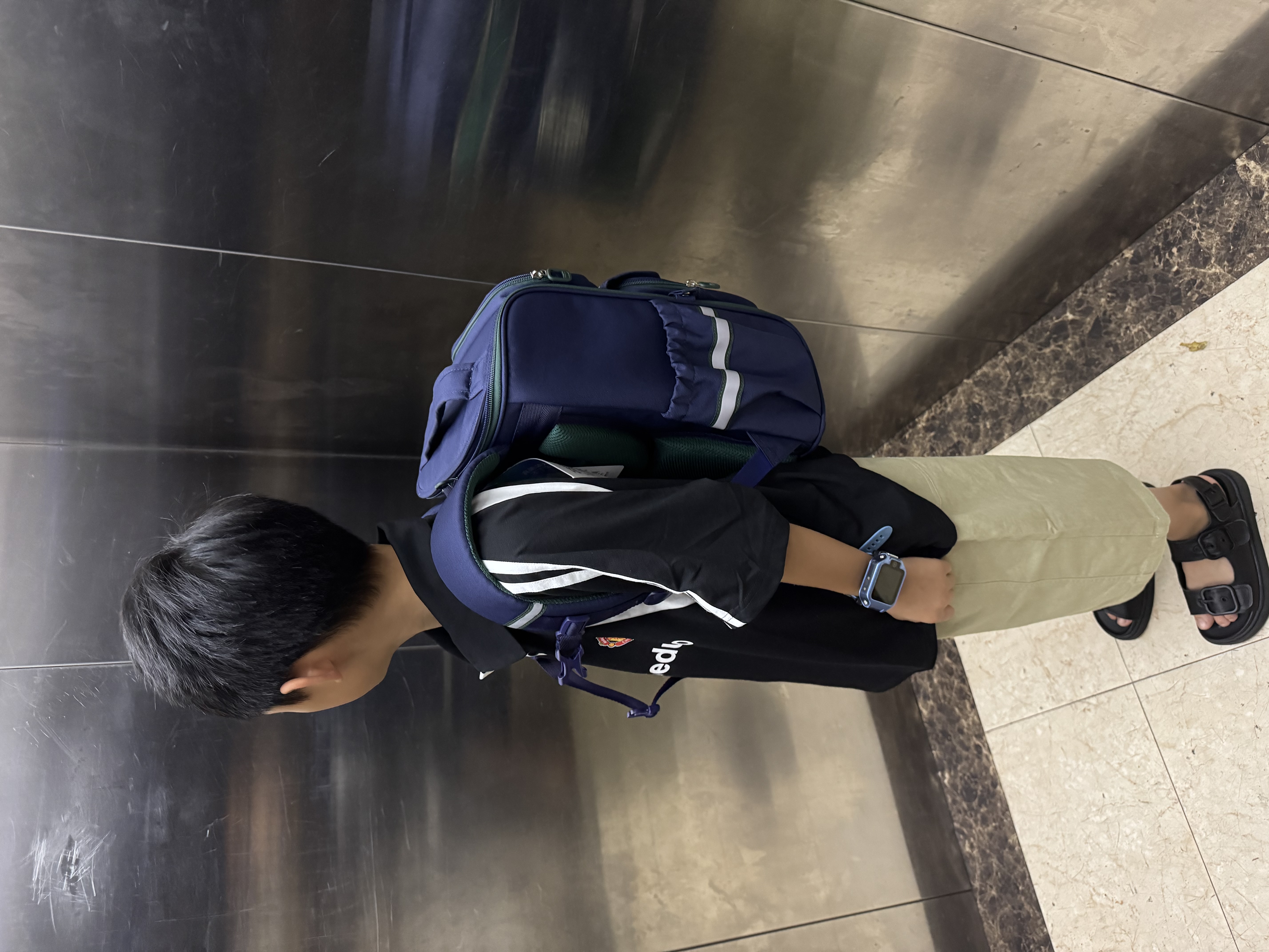 卡拉羊小学生书包4-6年级儿童减负防下坠大容量男女生双肩包背包 实拍图