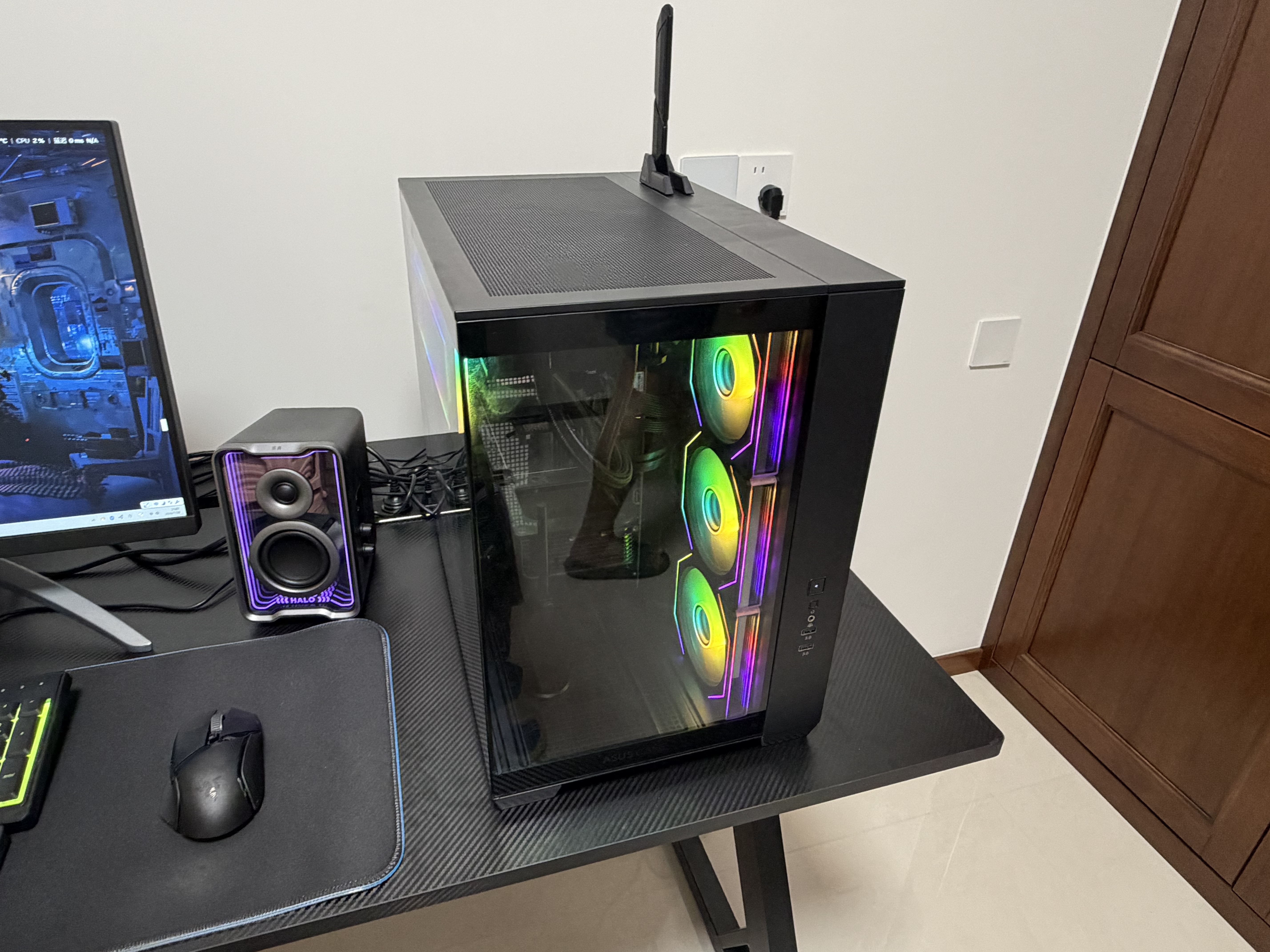华硕全家桶Ultra 7 270K Plus/大师RTX5080/32G/1T水冷三角洲游戏AI创作电脑主机组装台式电脑整机 实拍图