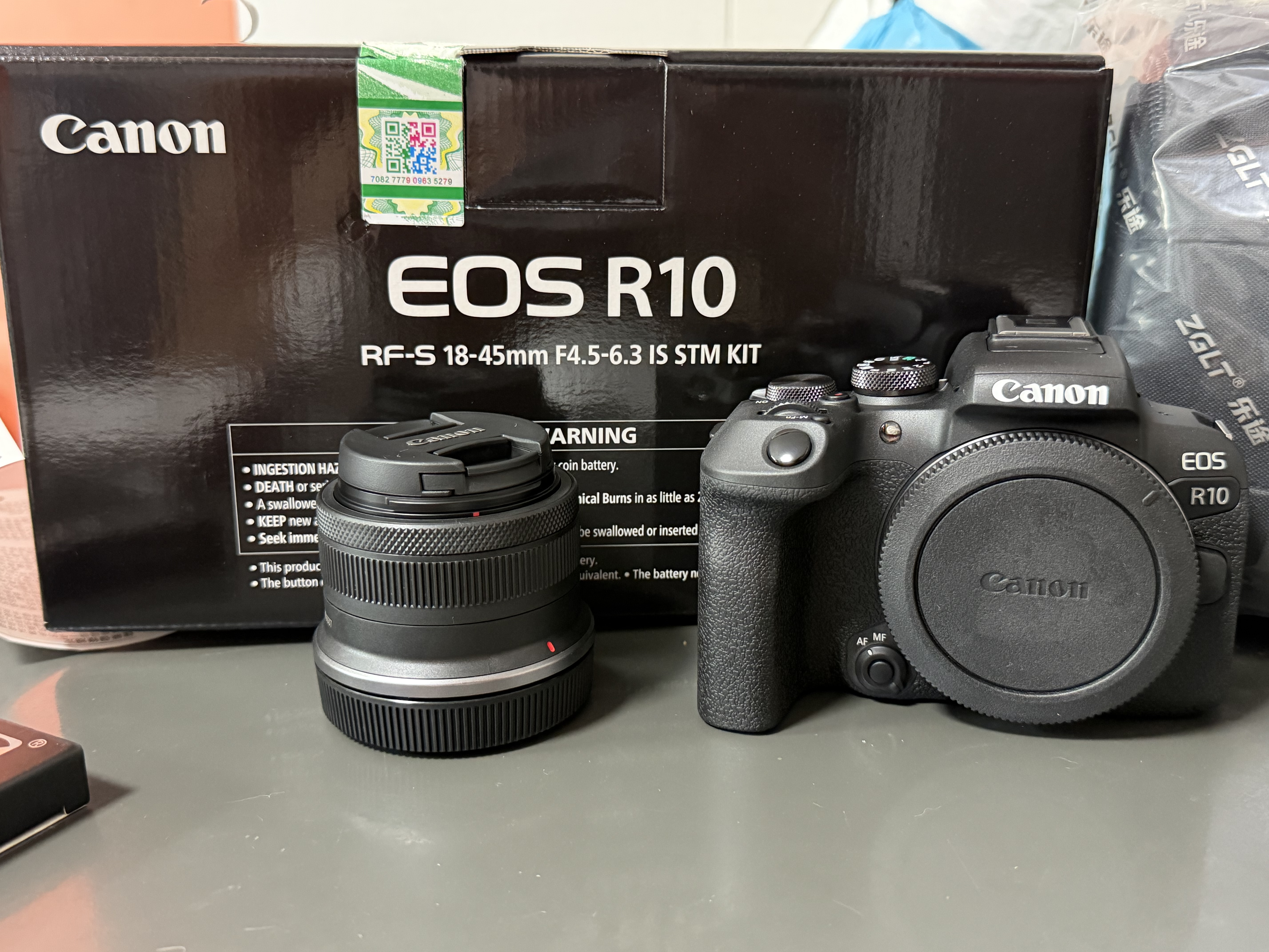 佳能（Canon）佳能R10 入门级微单相机 eos r10半画幅无反 Vlog拍摄 4K高清视频 学生旅行家用 拍摄必备套装 实拍图