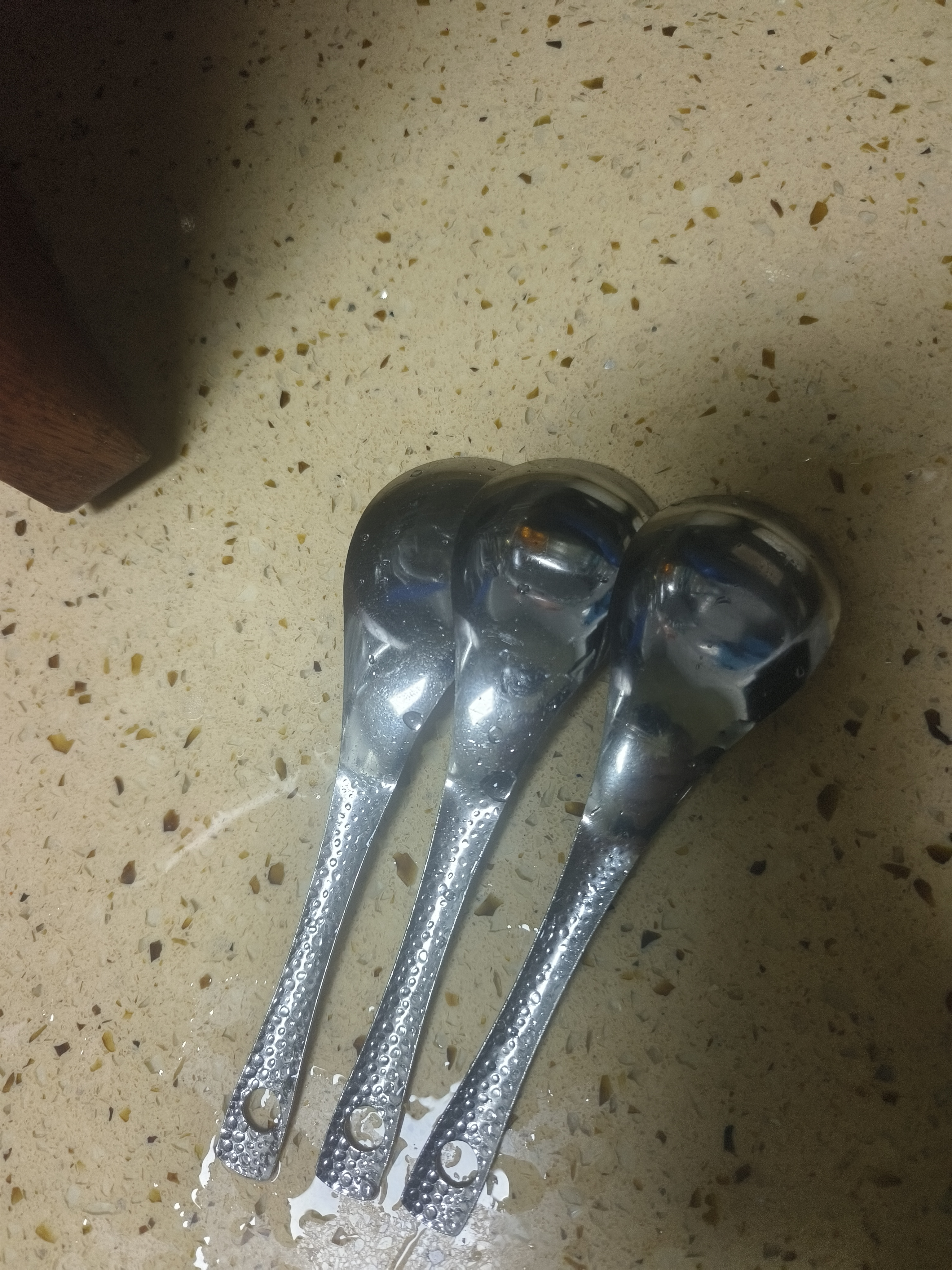 复古式锤点勺子不锈钢锤纹勺家用加厚餐勺儿童吃饭勺高颜值甜品勺 5支装 实拍图
