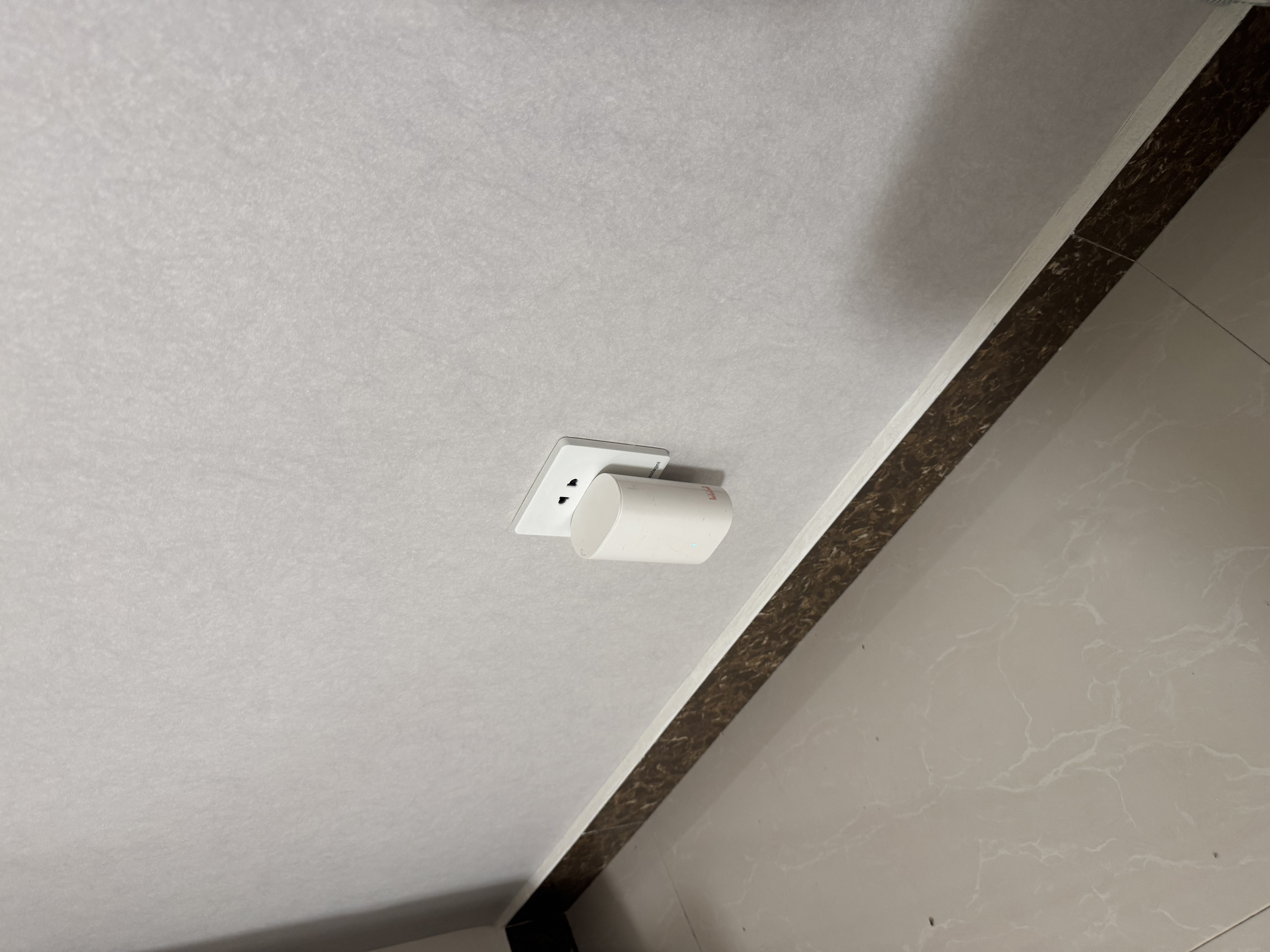 华为 Q2S子母路由器分布式全屋wifi别墅大户型千兆网口电力猫无线wifi信号放大器 99新 Q2S【单个子路由】 实拍图