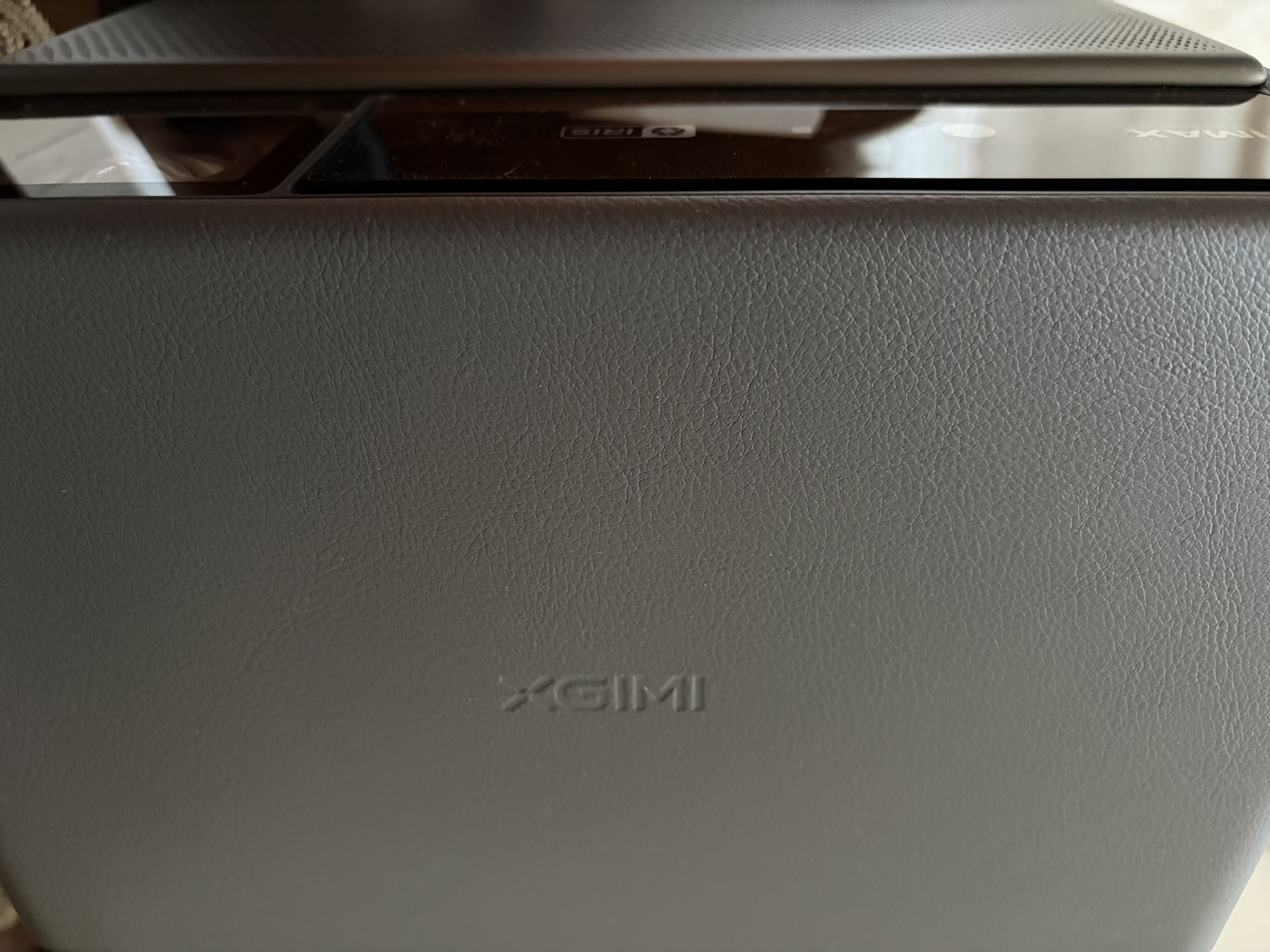 极米（XGIMI）RS30 Pro 3200CVIA真实高亮 4K超清  投影仪家用三色激光变焦投影机智能影院 RS20升级国家补贴 实拍图