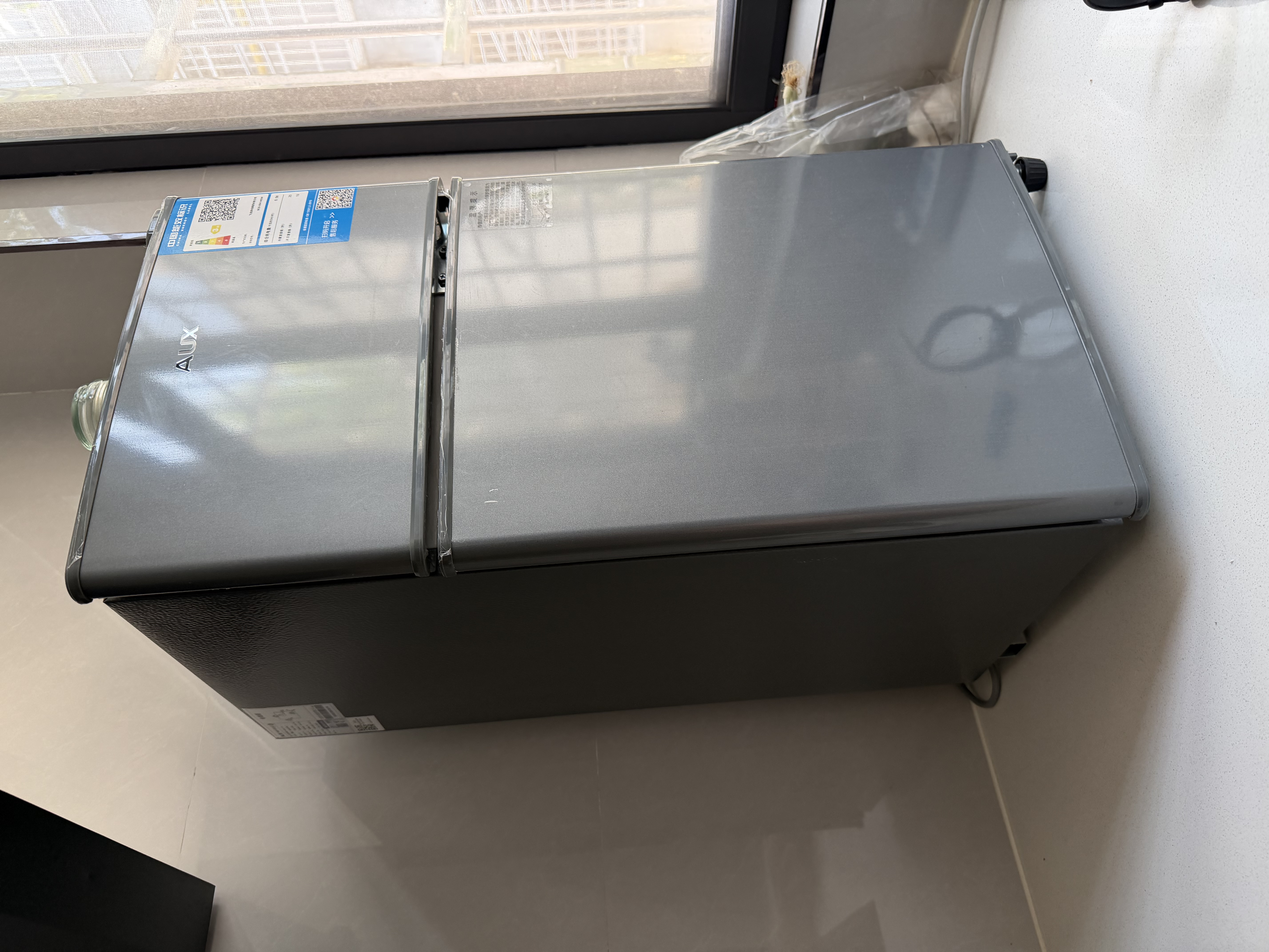 奥克斯小冰箱家用小型迷你冷藏冷冻两用出租房宿舍用节能省电寝室办公室电冰箱 【净化去味】146灰色【高效保鲜 铜管速冷】30L 实拍图