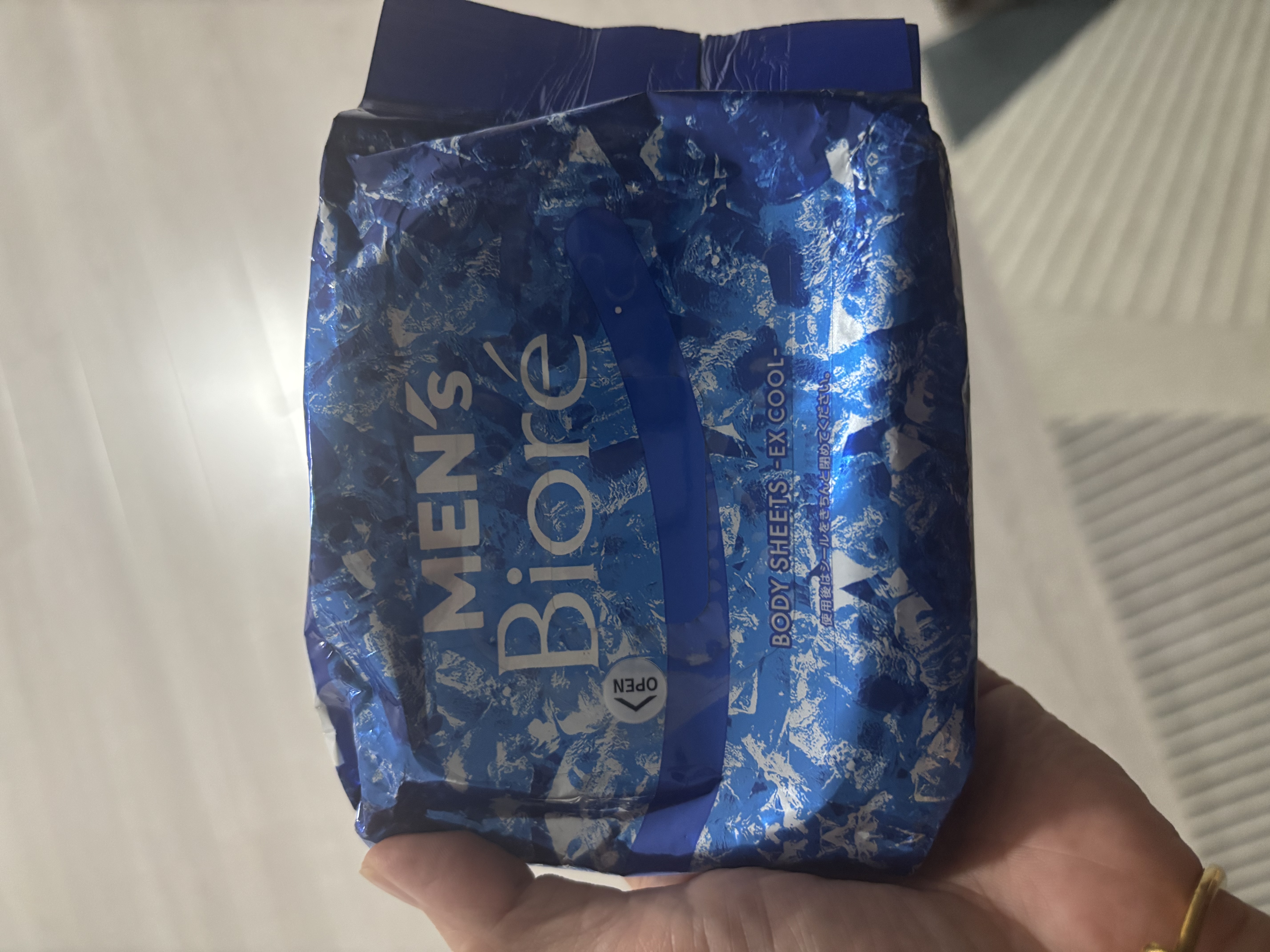 花王（KAO）清凉湿巾清香26片*1包除皮脂油油光三倍极冷感冰凉巾男士清爽去油 实拍图