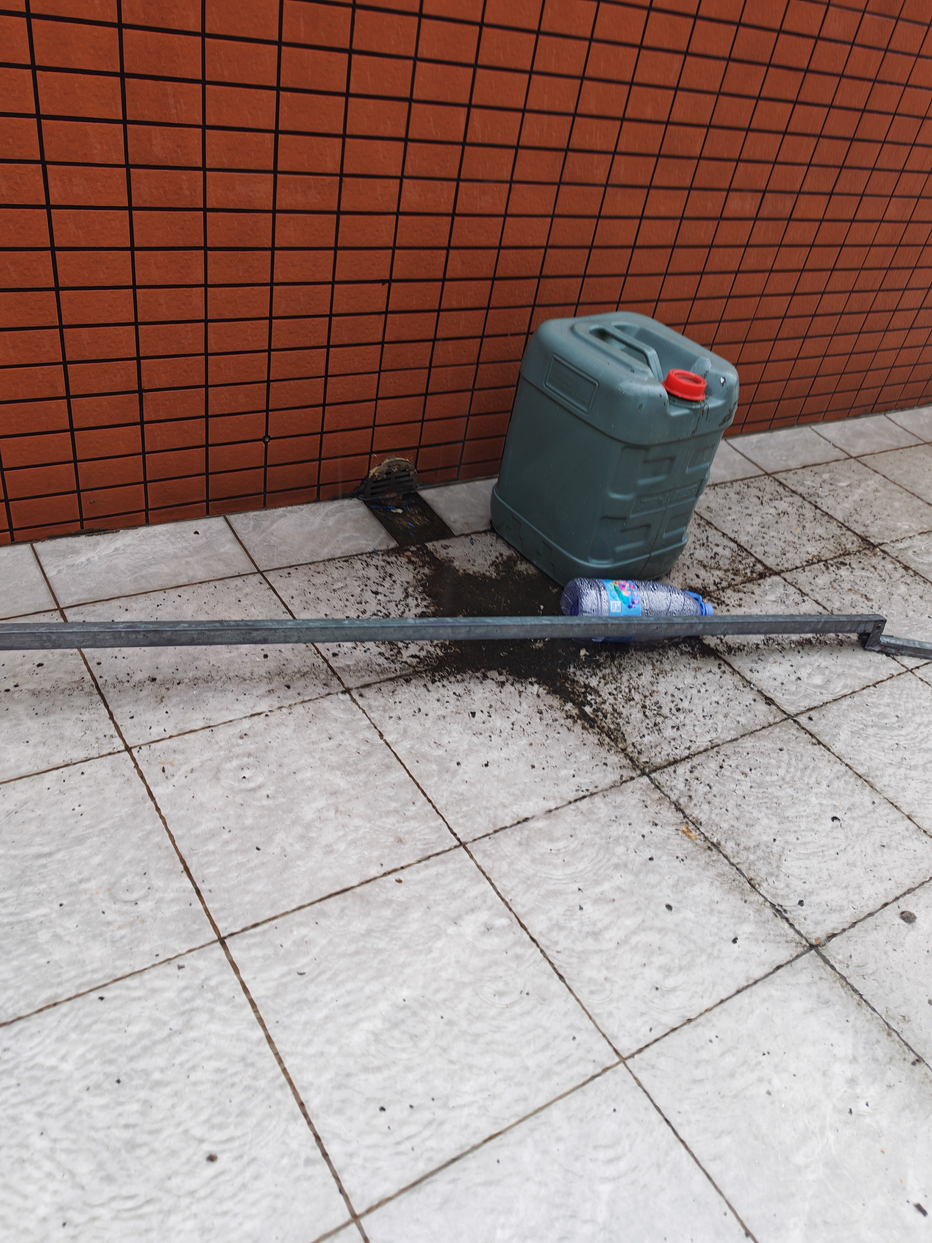 HAOALL防水胶带补漏阳光房楼顶屋顶面丁基胶防水卷材自粘止漏王彩钢瓦贴 10厘米宽*10米【高粘加厚升级】 四季皆用 实拍图