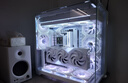微星（MSI）白魔龙 GeForce RTX 5060 8G GAMING TRIO OC WHITE 电竞游戏设计智能学习独立显卡 实拍图