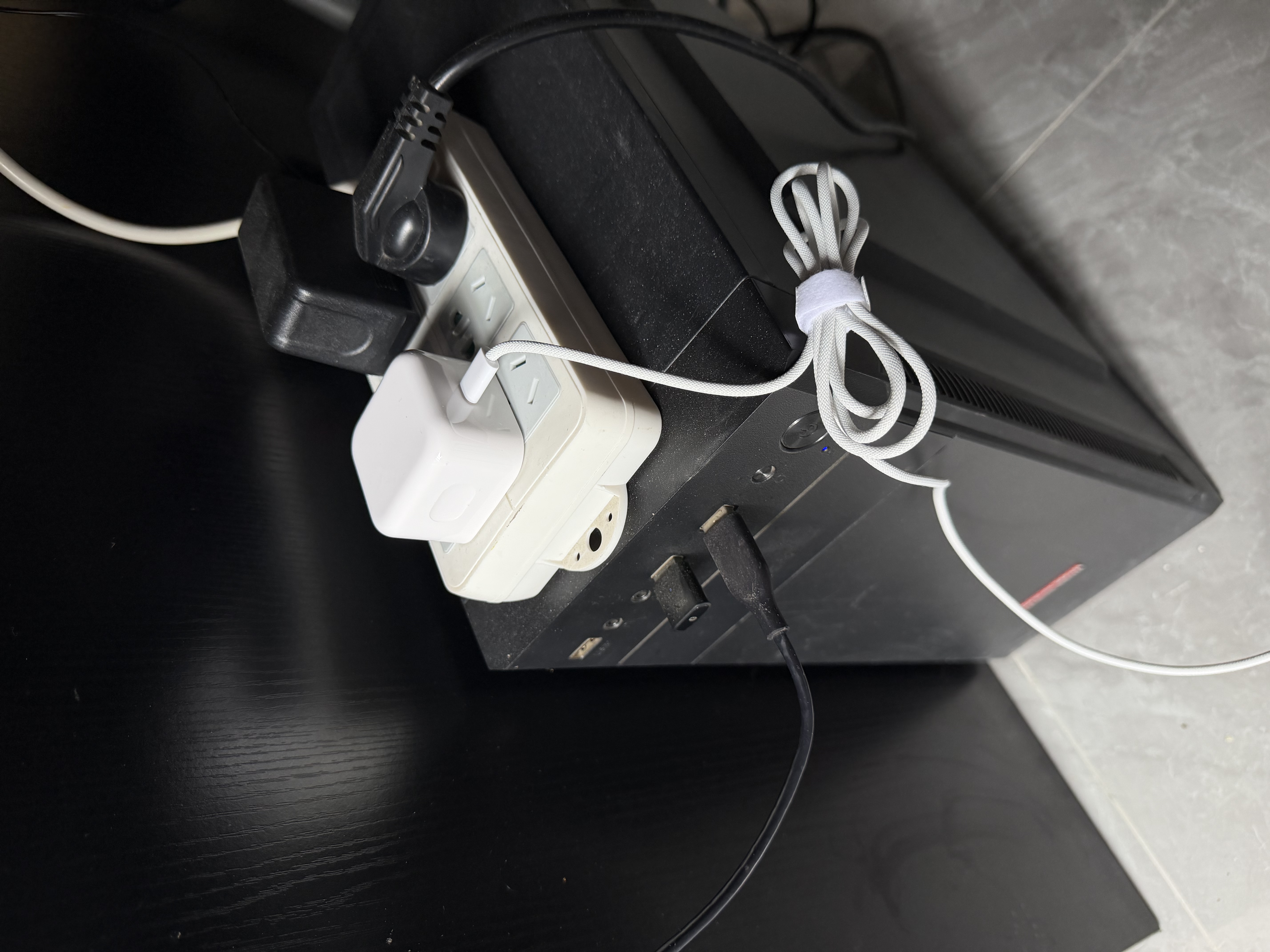 原装适配苹果iphone18ProMax充电器原装40W快充适配18/17Air/16/15手机正品插头TypeC充电头数据线套装 苹果18-15专用动态60W/40W快充头+2米线 3C认证丨40W 实拍图