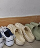 名创优品（MINISO）洞洞鞋女款夏季户外穿eva防滑防臭可DIY沙滩鞋增高凉拖鞋女士 卡其+海洋星星 38-39 实拍图