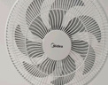 美的（Midea） 电风扇 家用风扇7叶落地扇立式轻音节能大风量电扇台扇迷你扇台立两用转页扇空气循环扇安静低音 店长推荐丨7叶劲风 百万单·SAF30AC 家用落地扇 实拍图