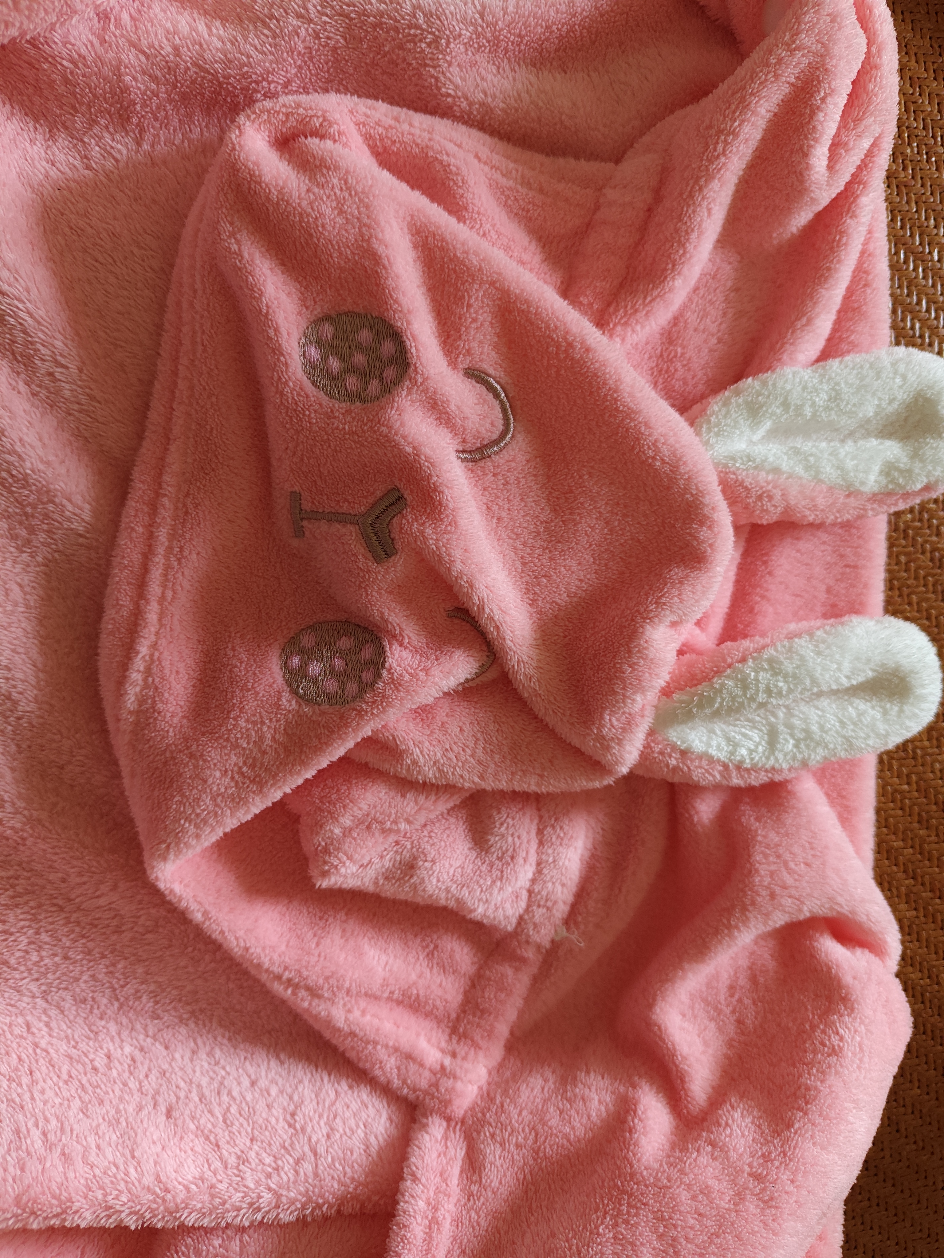 洁丽雅儿童浴巾带帽斗篷新生婴儿洗澡比棉纱布柔软吸水宝宝浴袍 (80*150cm)粉色小兔 实拍图