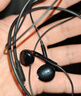 纽曼（Newmine）【TOP榜】NM-LK06 半入耳式线控有线耳机 手机耳机 音乐耳机 3.5mm接口 电脑笔记本手机适用 黑色 实拍图