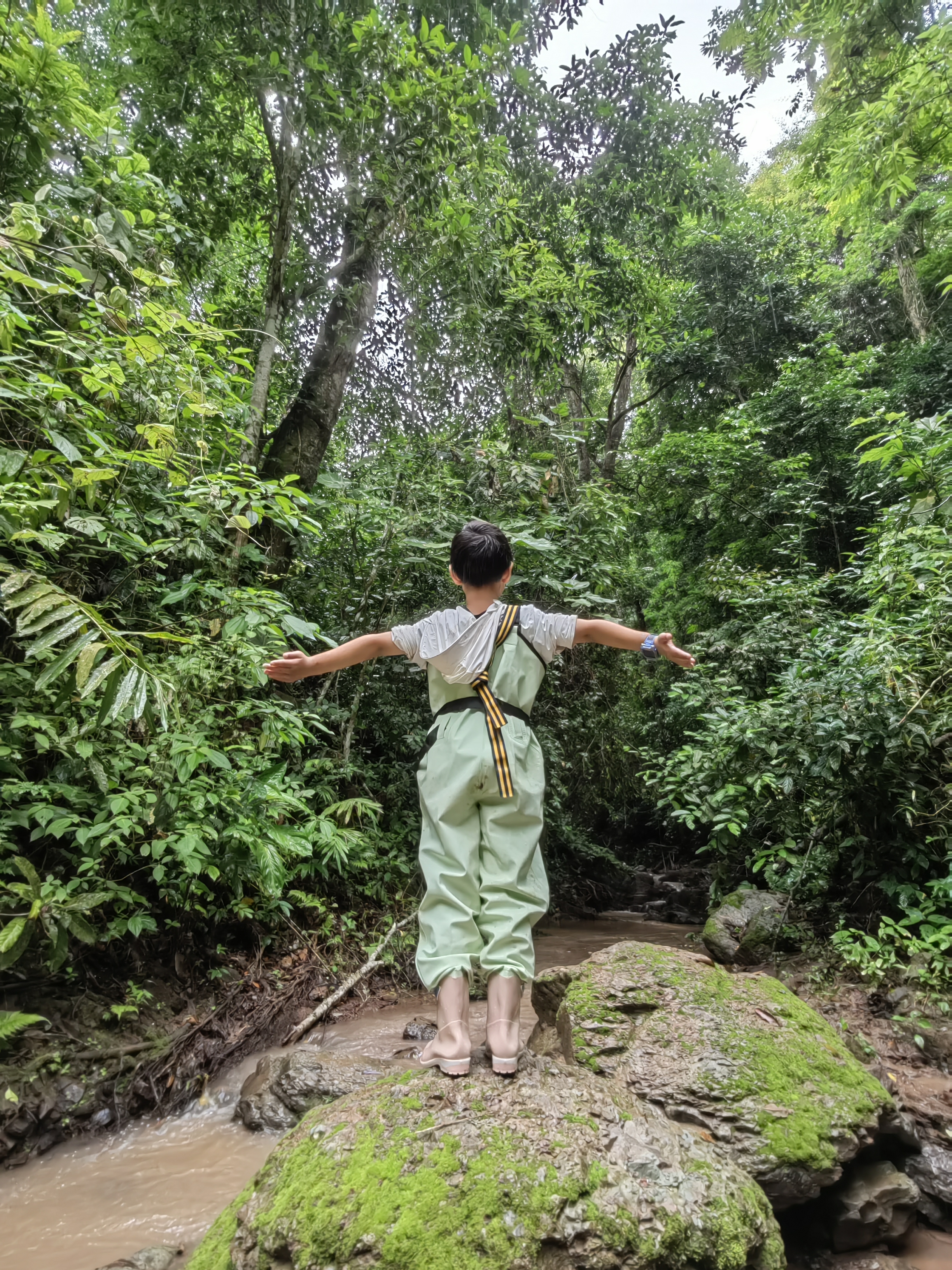 熊火女士下水裤赶海装备大人水裤下半身涉水服全身防水雨裤带雨鞋连体 女款青色下水裤【3D修身】 37 实拍图