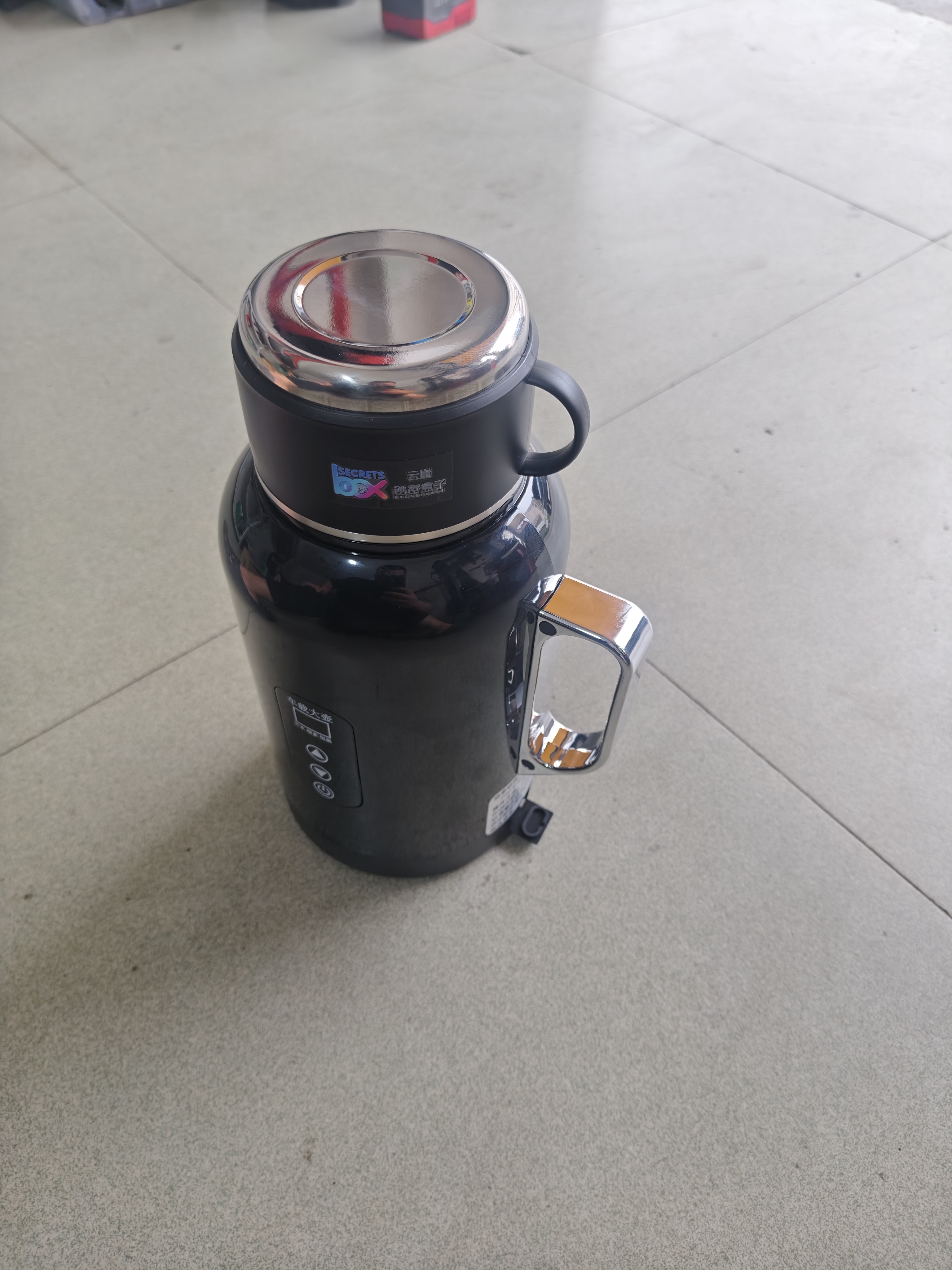 秘密盒子车载烧水壶2025新款12v24v通用货车专用保温一体电热水壶加热水杯 实拍图