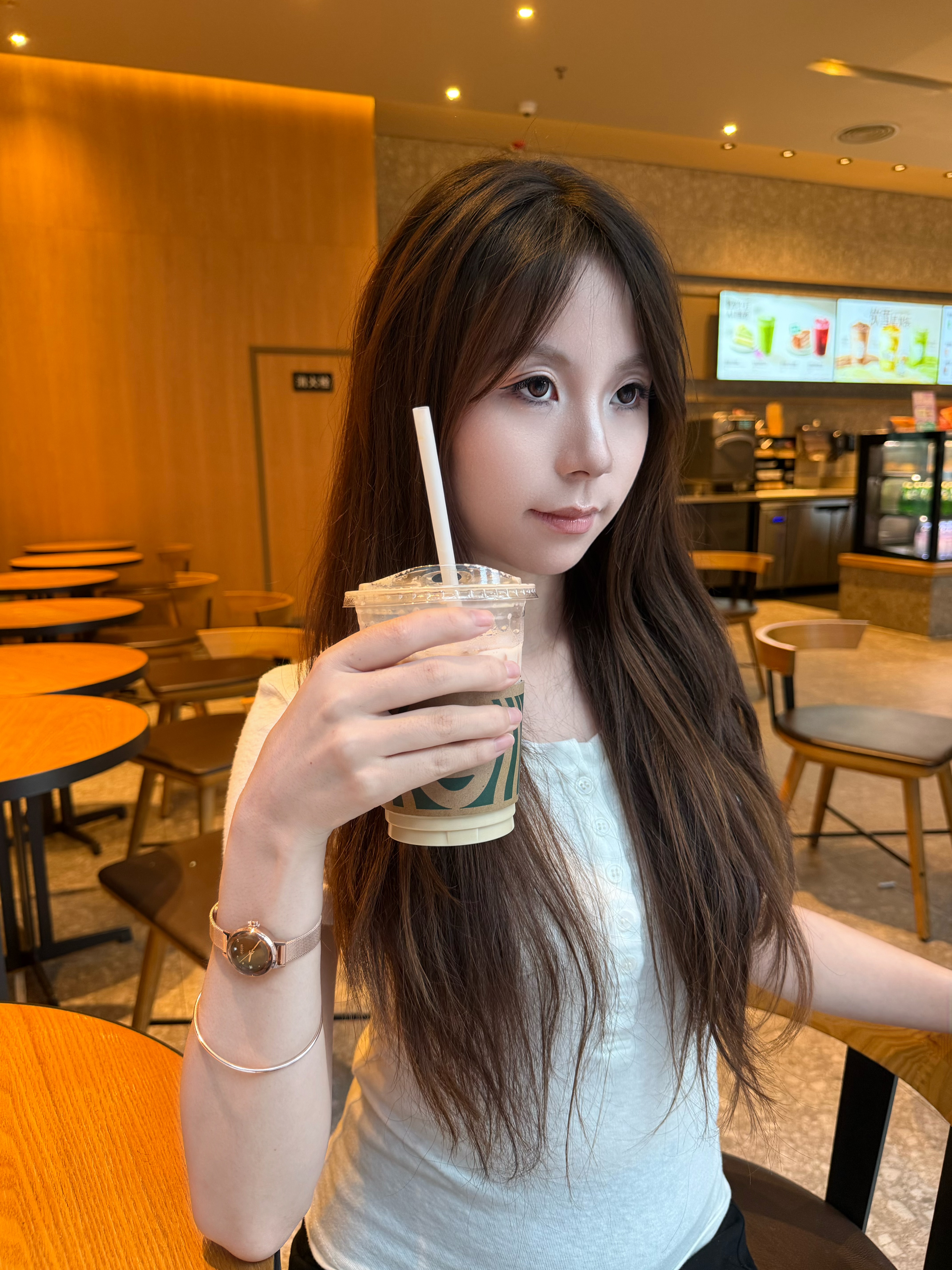 聚利时（Julius）手表女时尚韩版简约小巧小表盘气质细带潮流学生石英防水女士手表 玫金咖|锆钻盘|赠手镯 实拍图