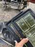 悦野 新能源车牌架框 汽车牌照框号牌保护框架牌照托边框牌照框全包黑 实拍图