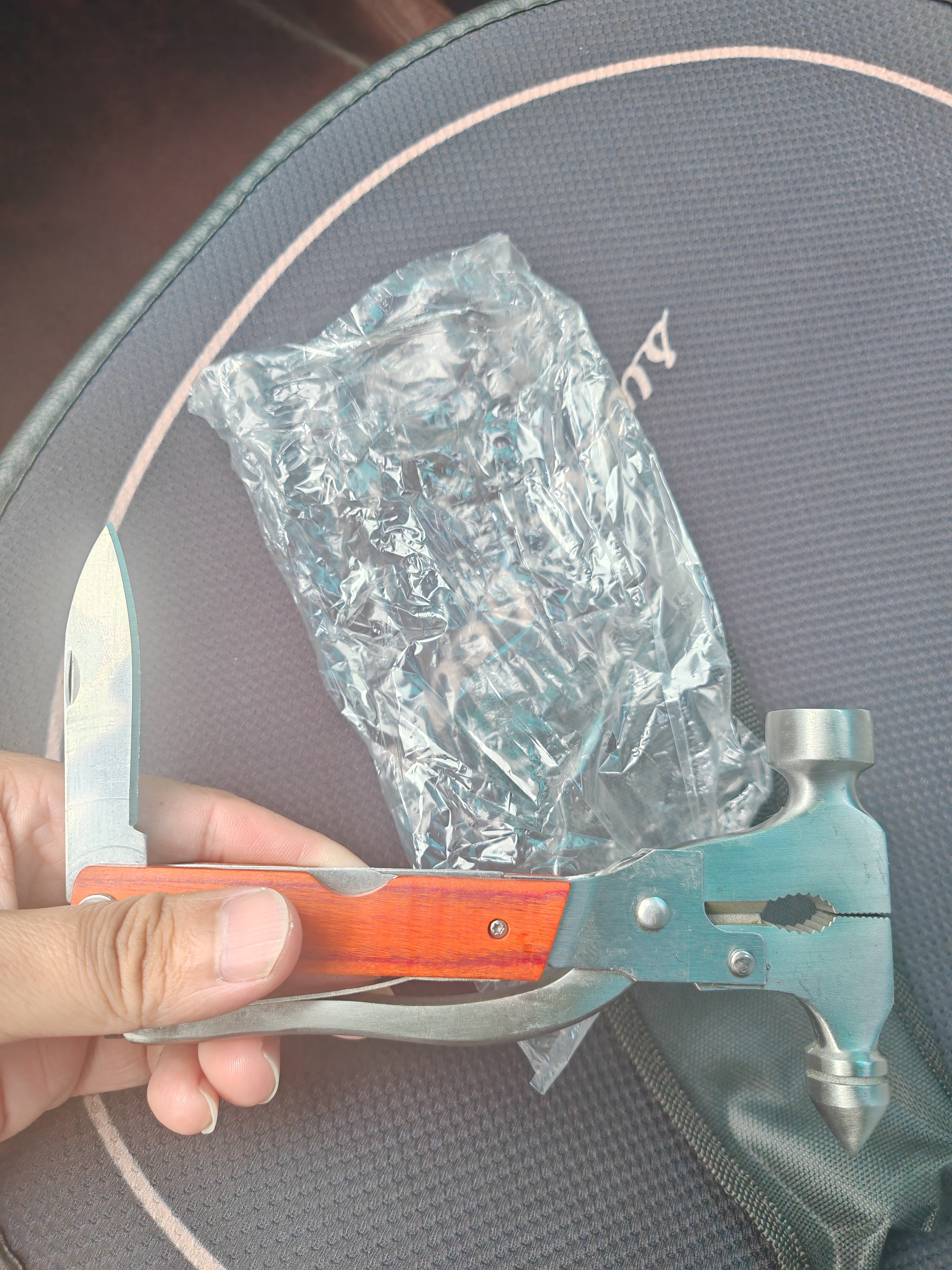 趣行 汽车安全锤 金属多功能16合1家车两用救生锤工具组合钢制破窗器 实拍图