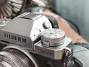 富士（FUJIFILM）X-T5/XT5 微单相机 单机身 4020万像素 7.0档五轴防抖 6K30P 经典机械拨盘 银色 实拍图