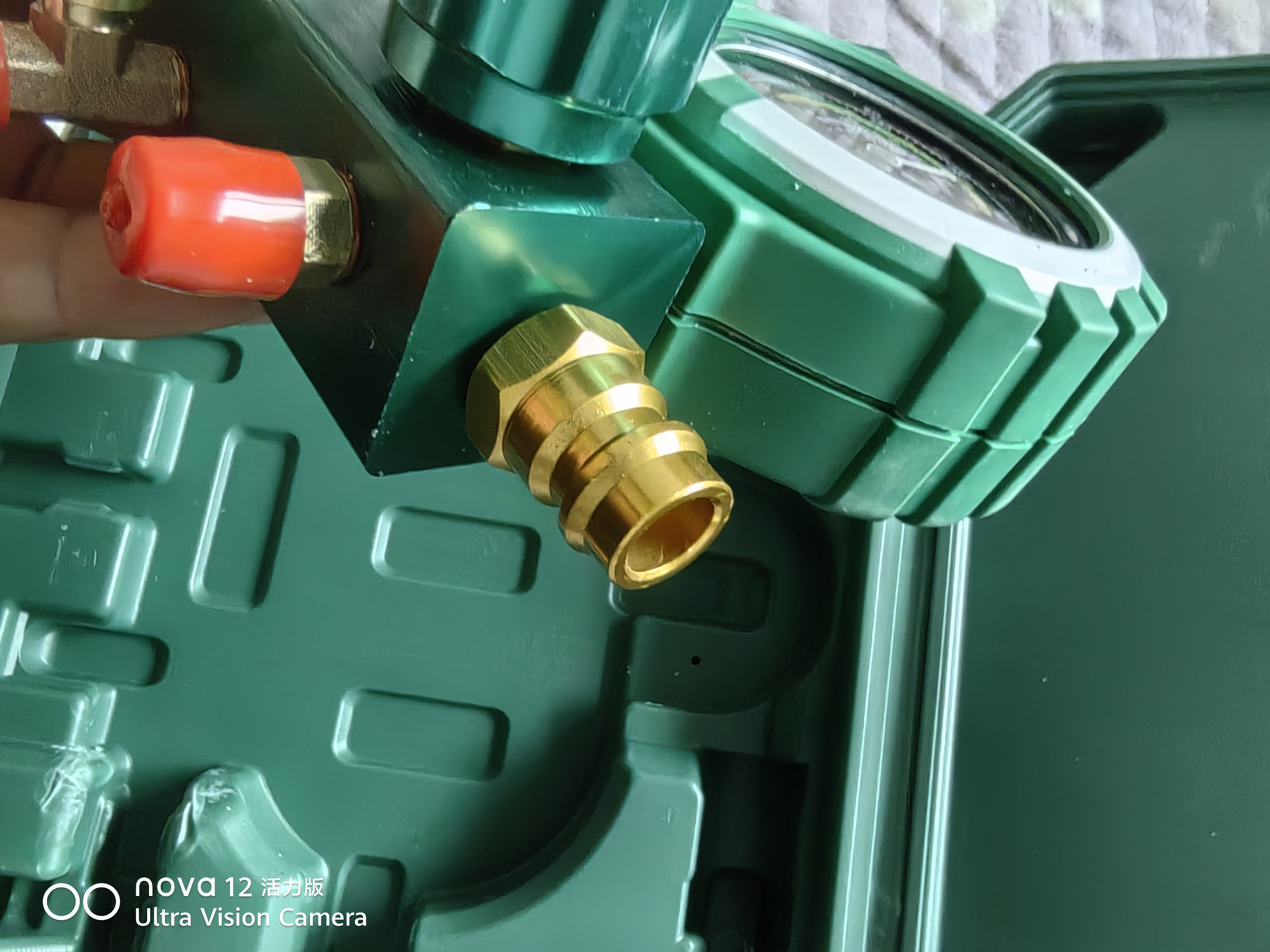 初工空调加氟表 冷媒雪种压力表双表冷媒双表阀家用套装 新能源款 实拍图