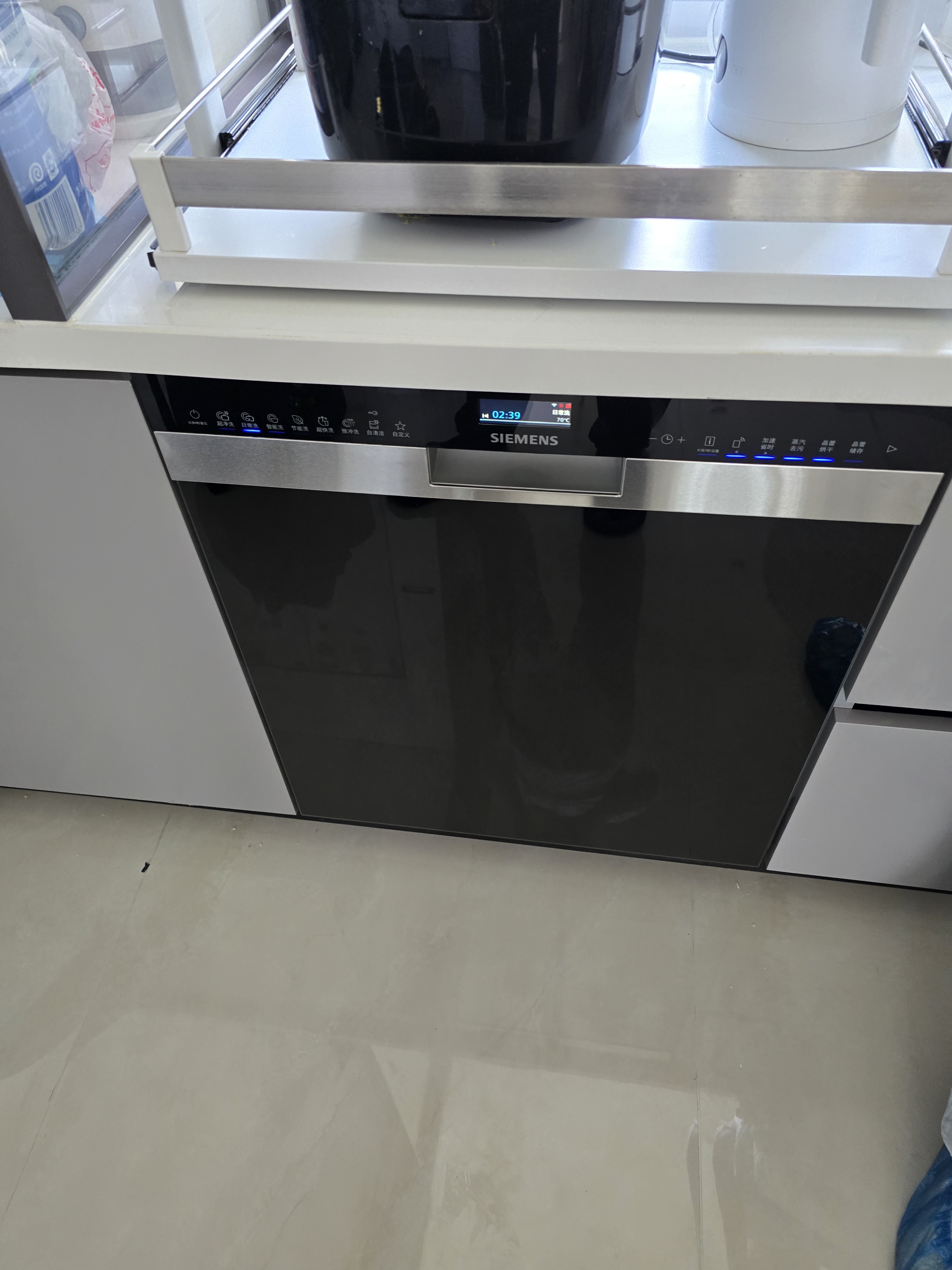 西门子（SIEMENS）【双一级认证超省水省电】黑魔镜65ZPLUS 150升以上容积晶蕾烘干嵌入式洗碗机消毒一体SJ55ZS11MC 实拍图