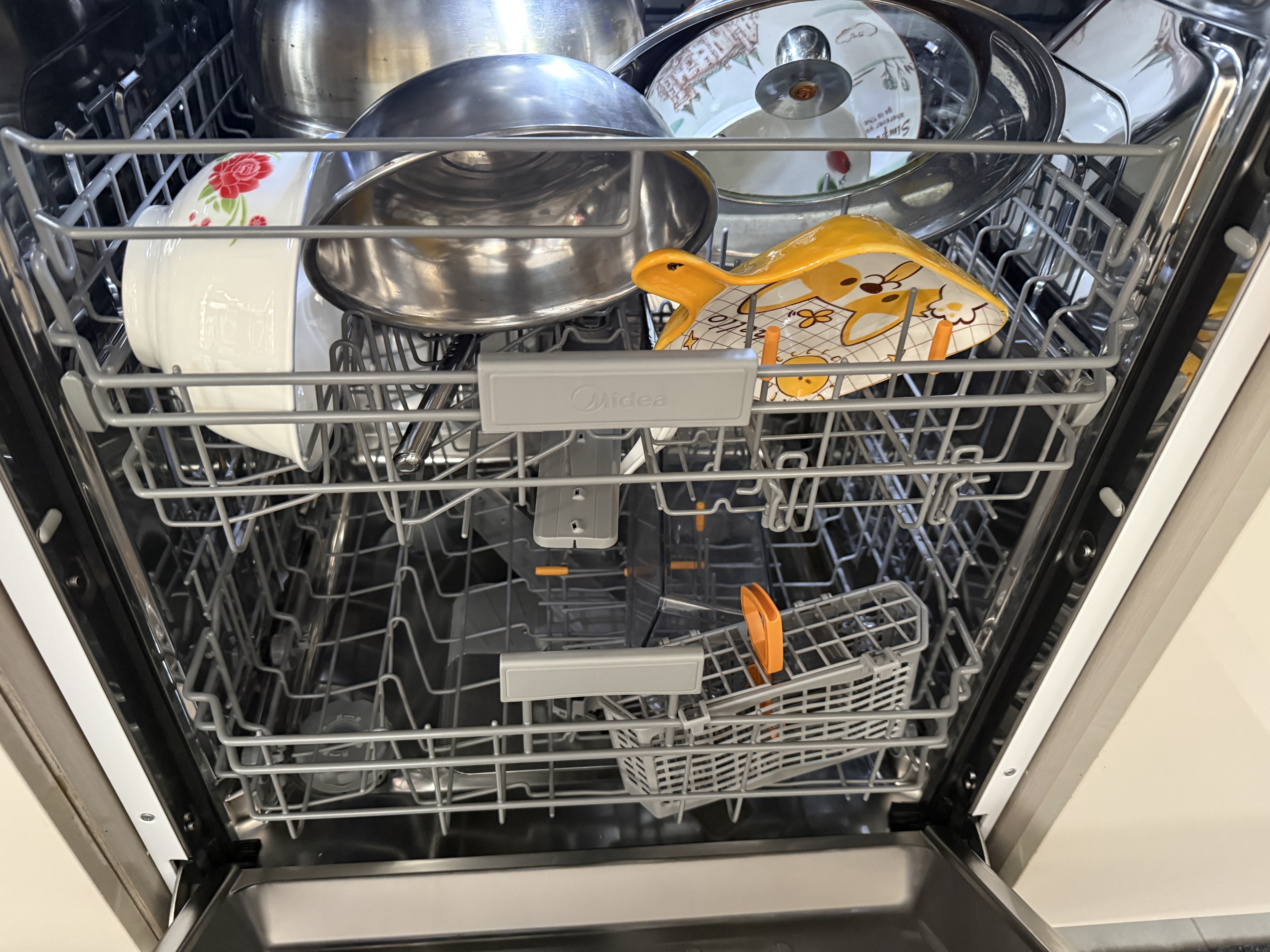 美的（Midea）洗碗机RX600S Max嵌入式家用全自动独立式两用150升以上大容量可台面安装四星级消毒柜一体机变频 嵌入式 150L 独立式两用【原木·简约·轻奢厨房】 实拍图