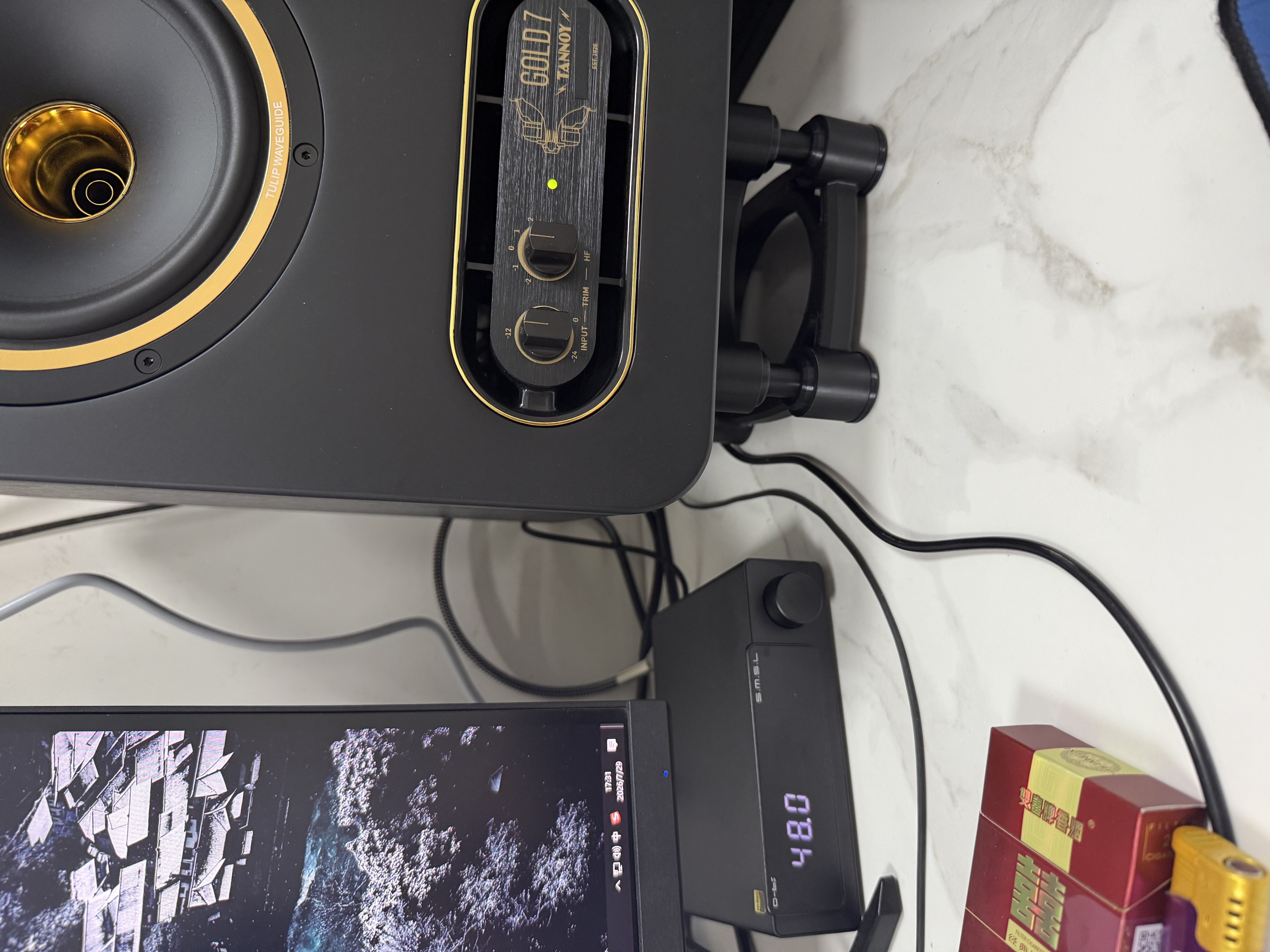天朗GOLD音箱 5/7/8二分频专业有源监听音箱HiFi编曲混音录棚室音 响  GOLD 7一对 线+垫子+悬浮支架 实拍图