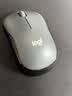 罗技（Logitech）M220 轻音鼠标 无线鼠标 办公鼠标 对称鼠标 带无线微型接收器 灰黑色 实拍图