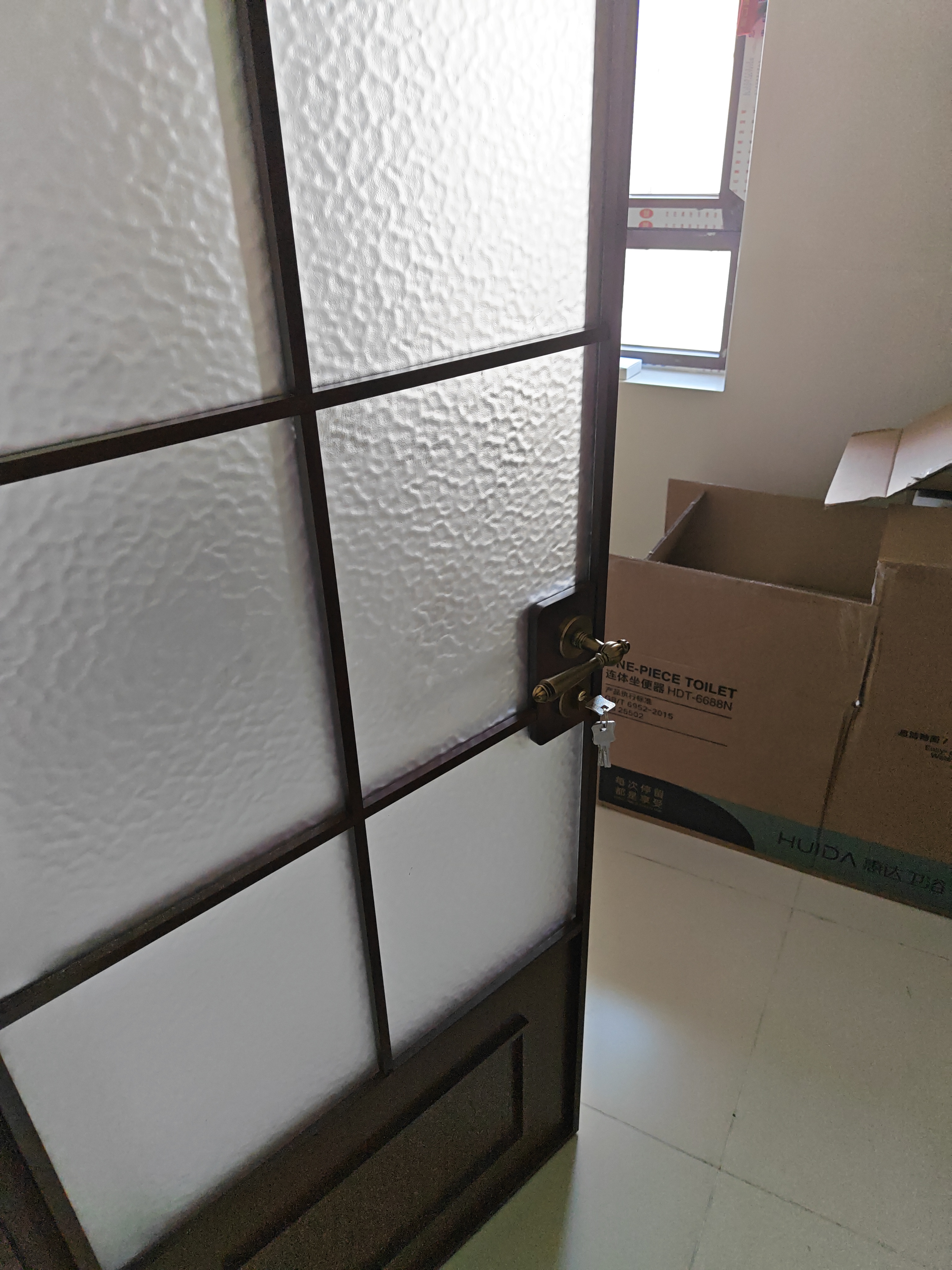 惠达（HUIDA）卫浴普通马桶家用卫生间陶瓷坐便器抽水虹吸式大冲力一级节水马桶 【无棱升级脲醛抗菌盖板】6688N易洁釉面-50mm加粗管径 坑距290-385mm选 305/300mm 实拍图