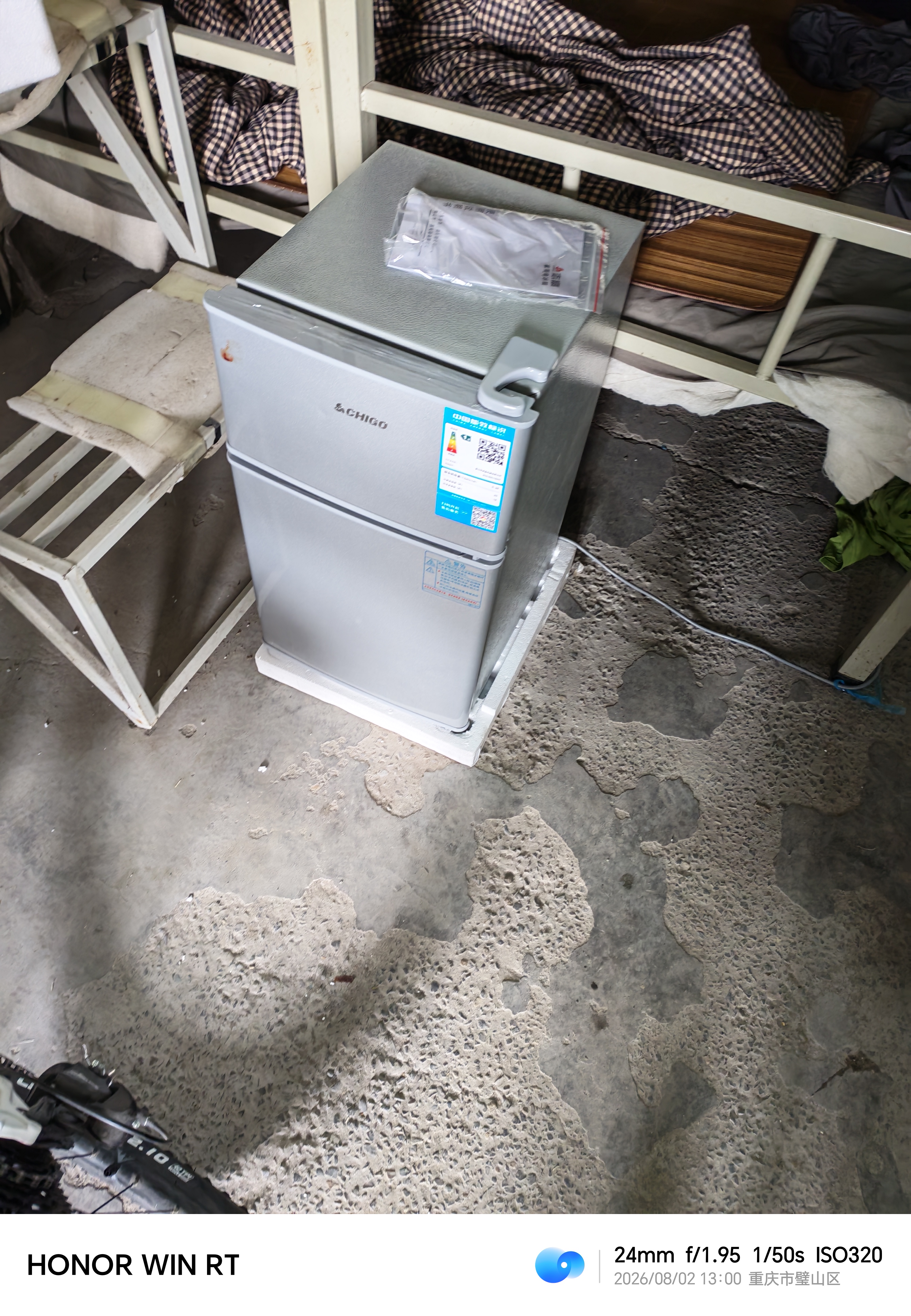 志高（CHIGO）小冰箱迷你小型家用冷藏冷冻两用宿舍出租房用双门办公室电冰箱节能省电 【店长推荐】48L银色【一级能效丨全国联保】 实拍图