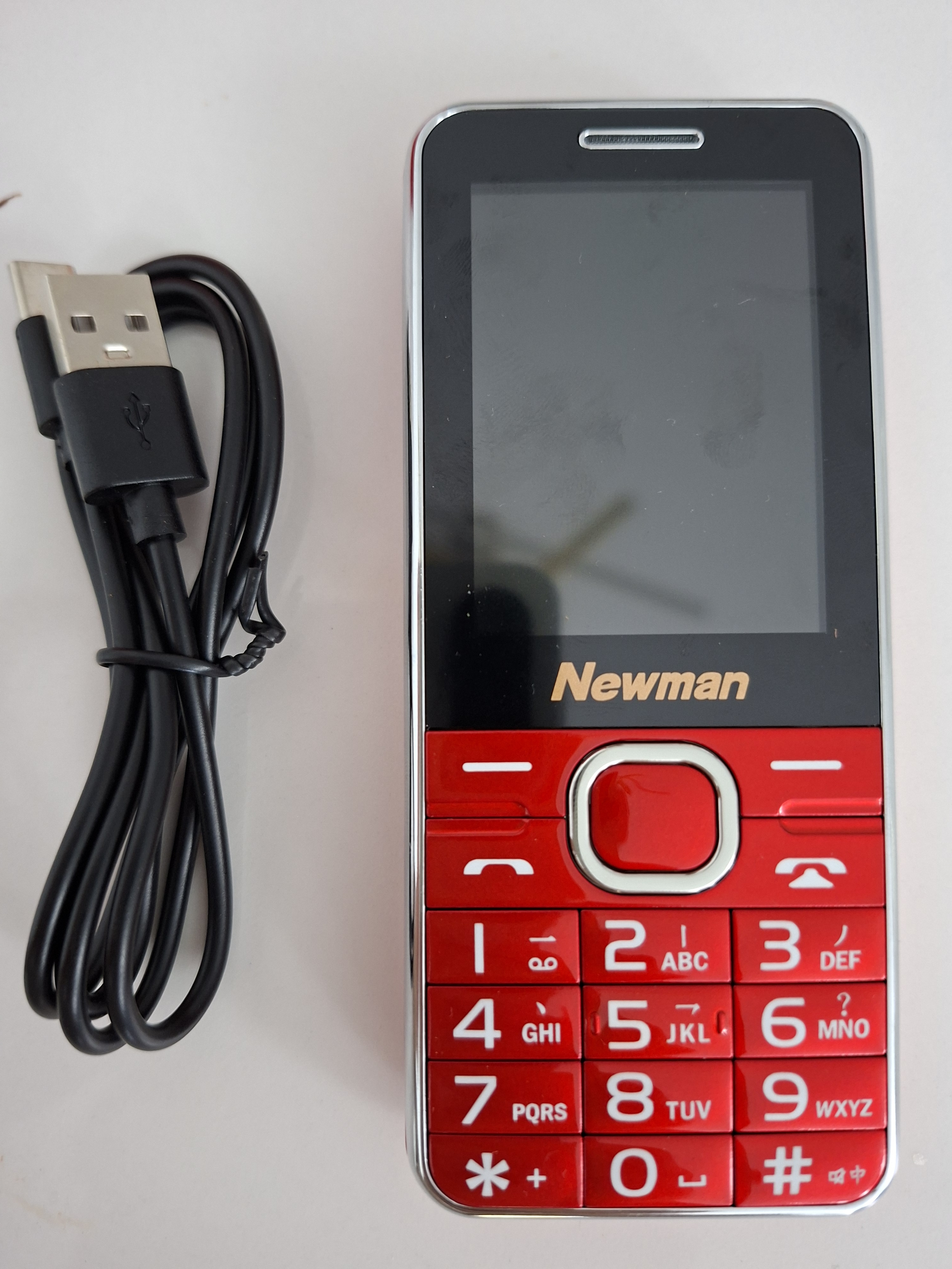 纽曼（Newman）M560(J) 中国红 4G全网通老年人手机 超长待机老年机 大字大声大按键老人机 学生儿童备用功能机 实拍图