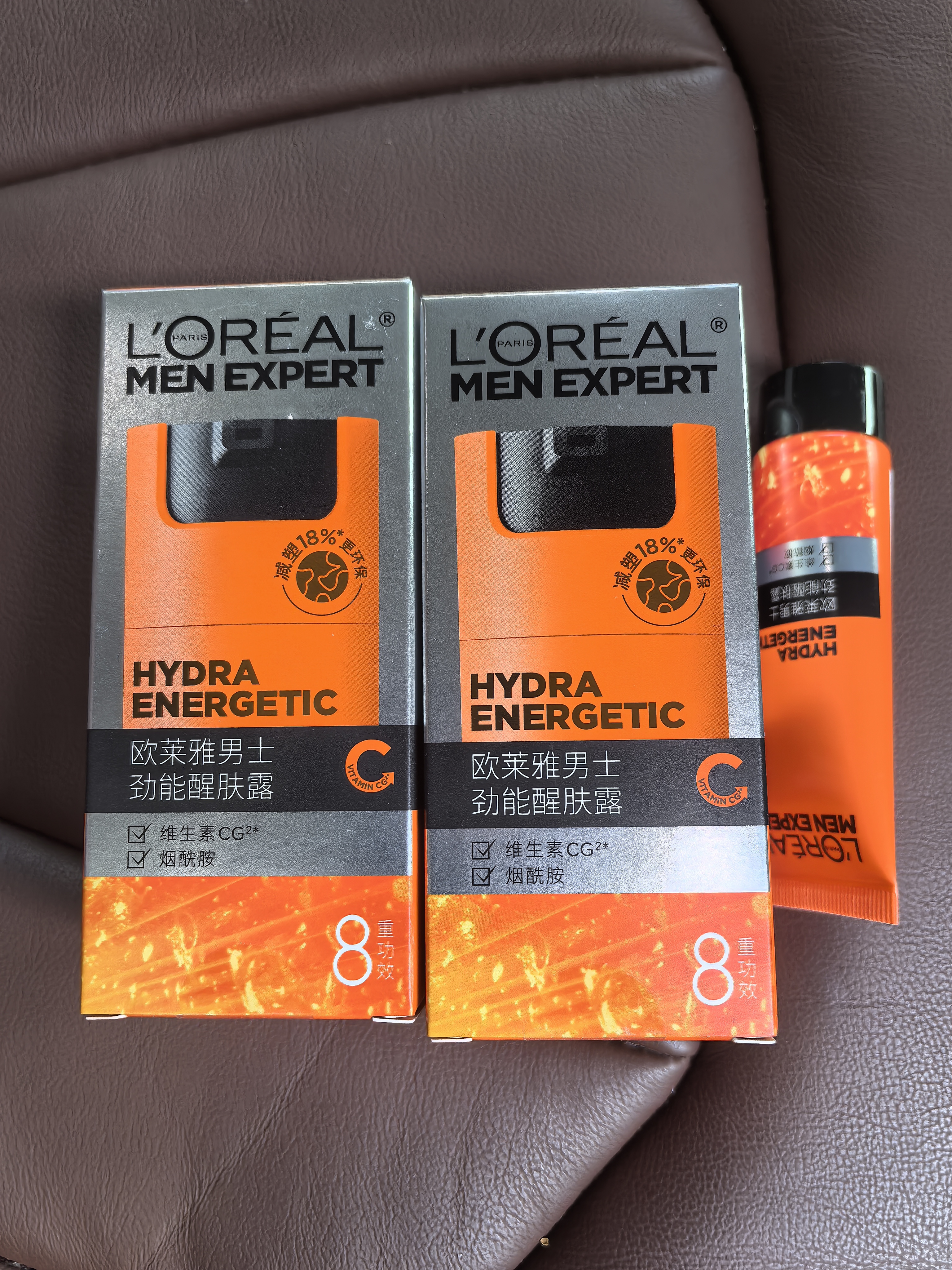 欧莱雅（LOREAL）男士面霜劲能醒肤露淡细纹润肤露保湿补水保湿护脸霜化妆品护肤品 醒肤露50ml*2+22ml 实拍图