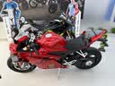 张雪机车ZXMOTO 2026款500RR单摇臂四缸燃油仿赛摩托车跑车机车 26款500RR单摇臂（珍珠白） 实拍图
