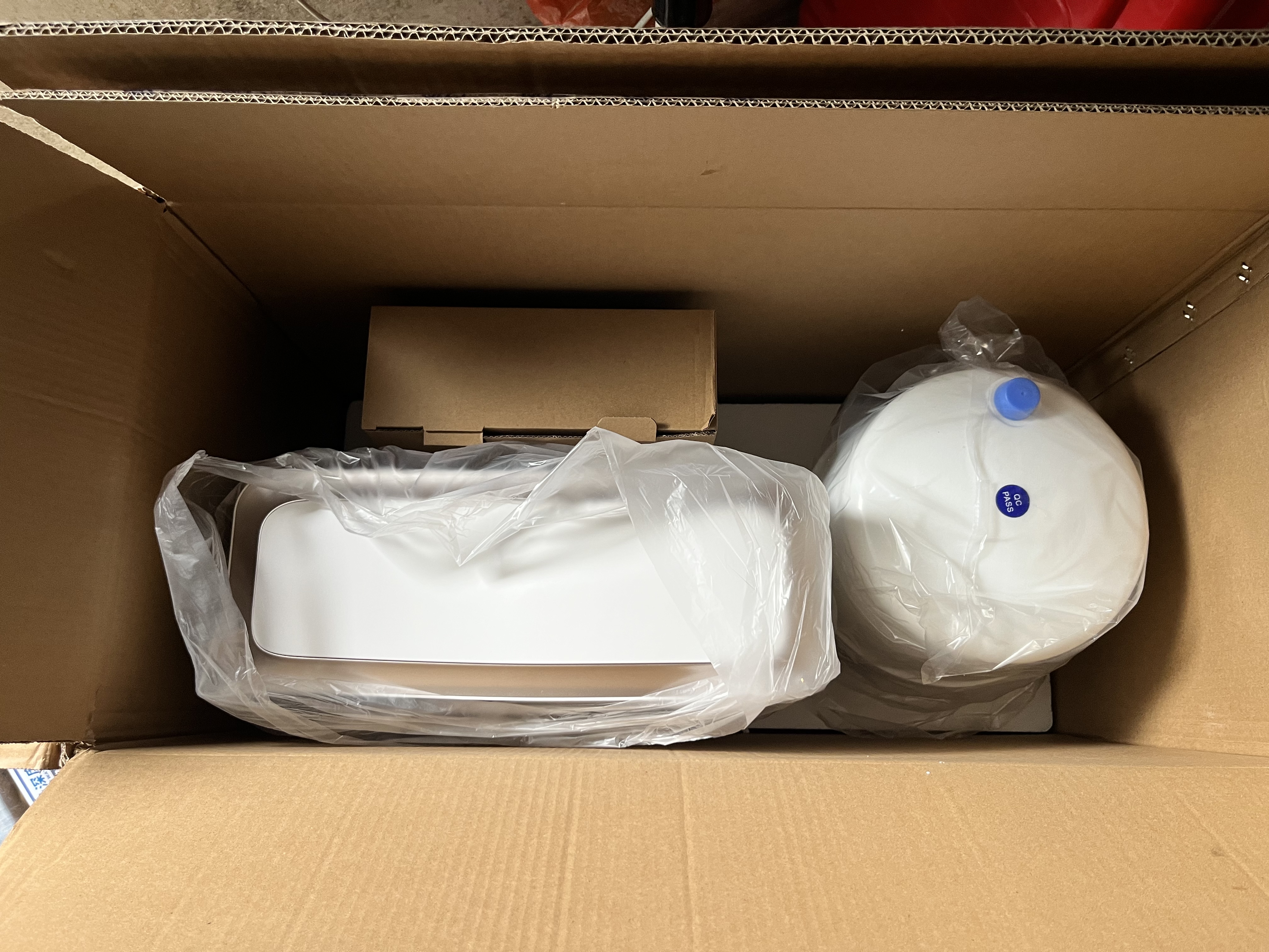 沁园经典净水器家用长效RO膜反渗透过滤器厨房台下式直饮一体机KRT3820 实拍图
