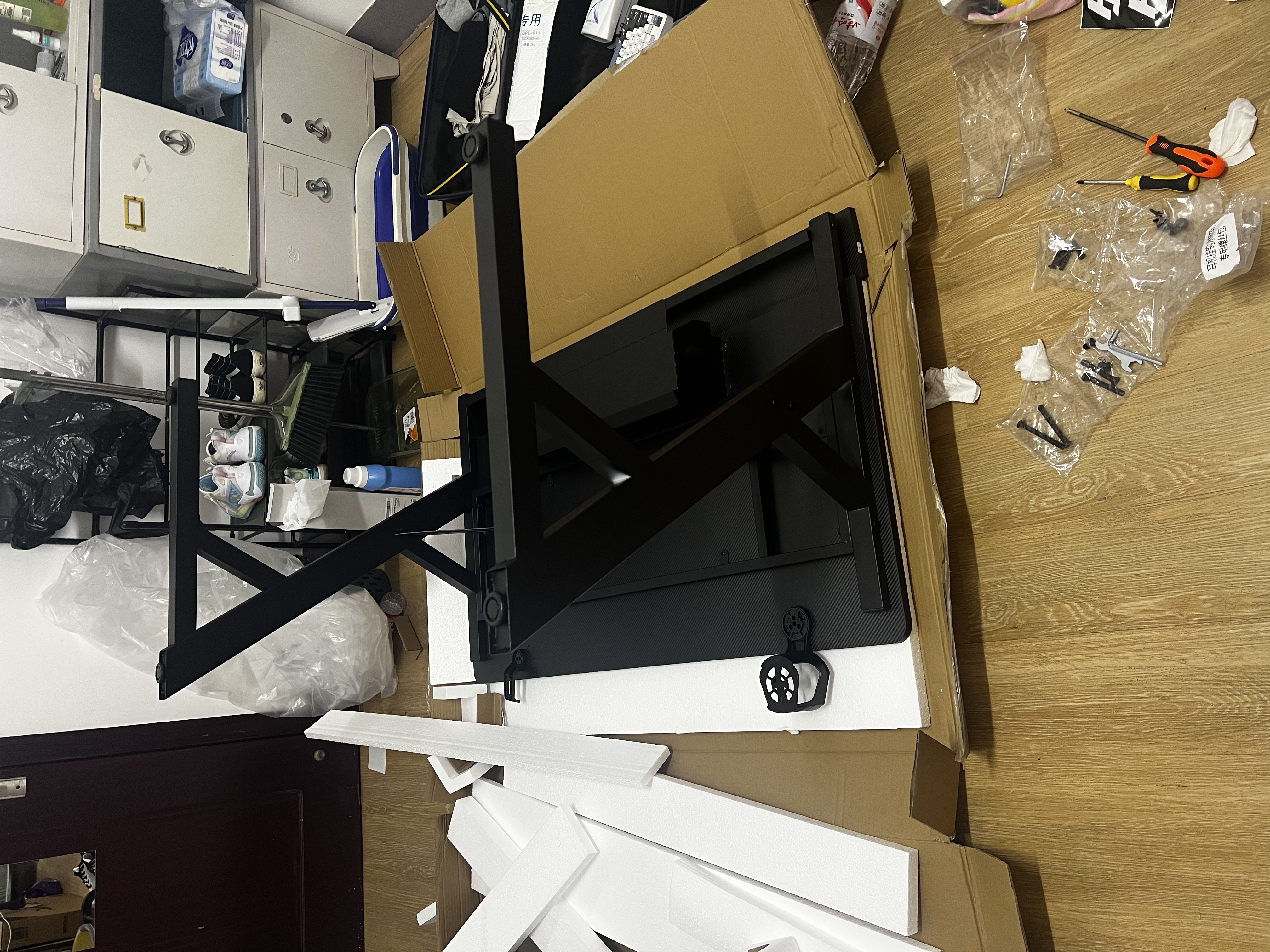 戟创AGKey-钛戟S3电竞桌台式电脑桌家用书桌可装机械臂桌子碳纤维色 【黑色标准款】进口松木芯｜ENF环保｜300KG承重｜ 120*75*75cm 二段分板 实拍图