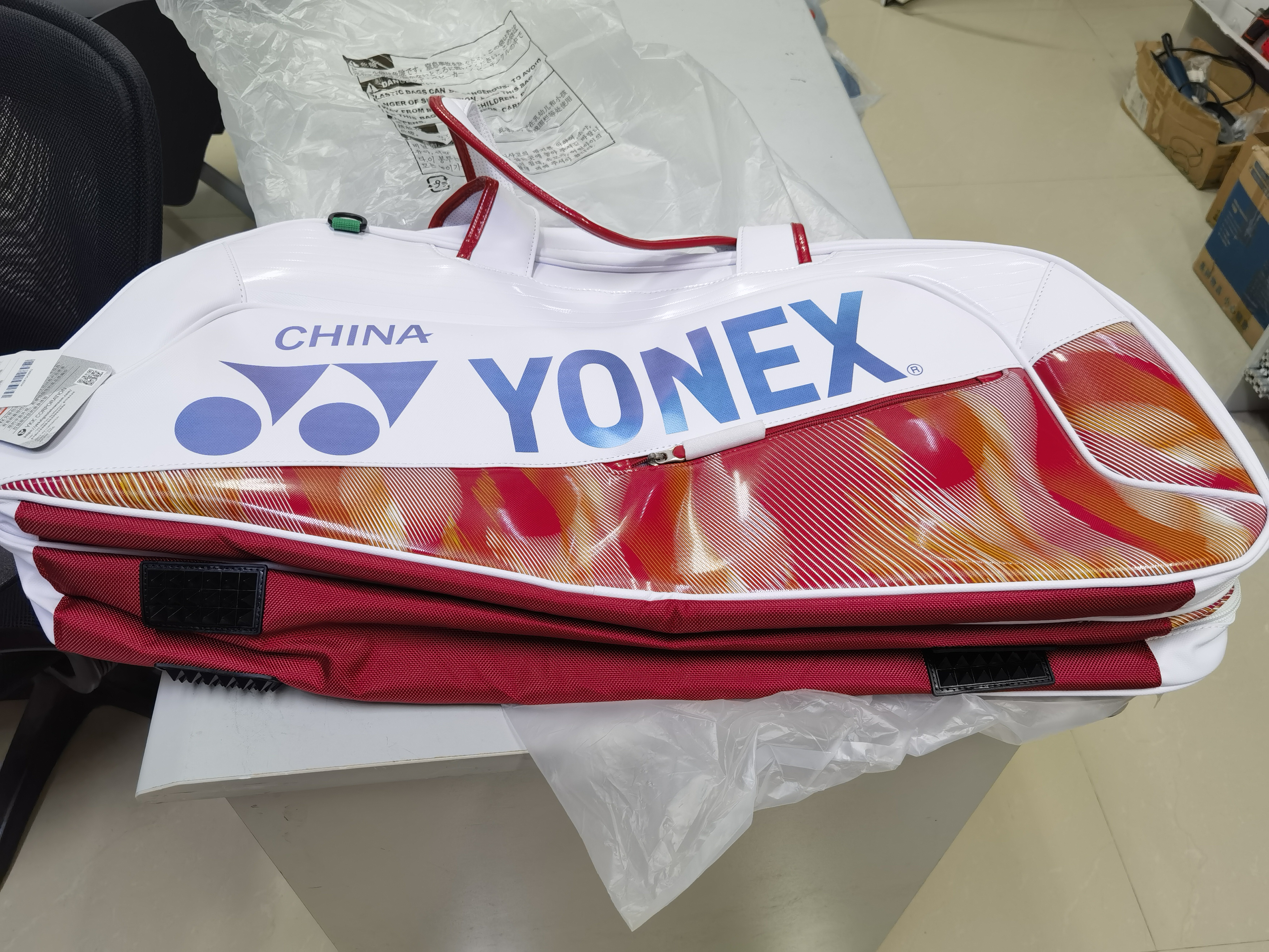尤尼克斯（YONEX）羽毛球包国家队同款独立鞋仓大容量多功能手提包BA02631WEX白色 实拍图
