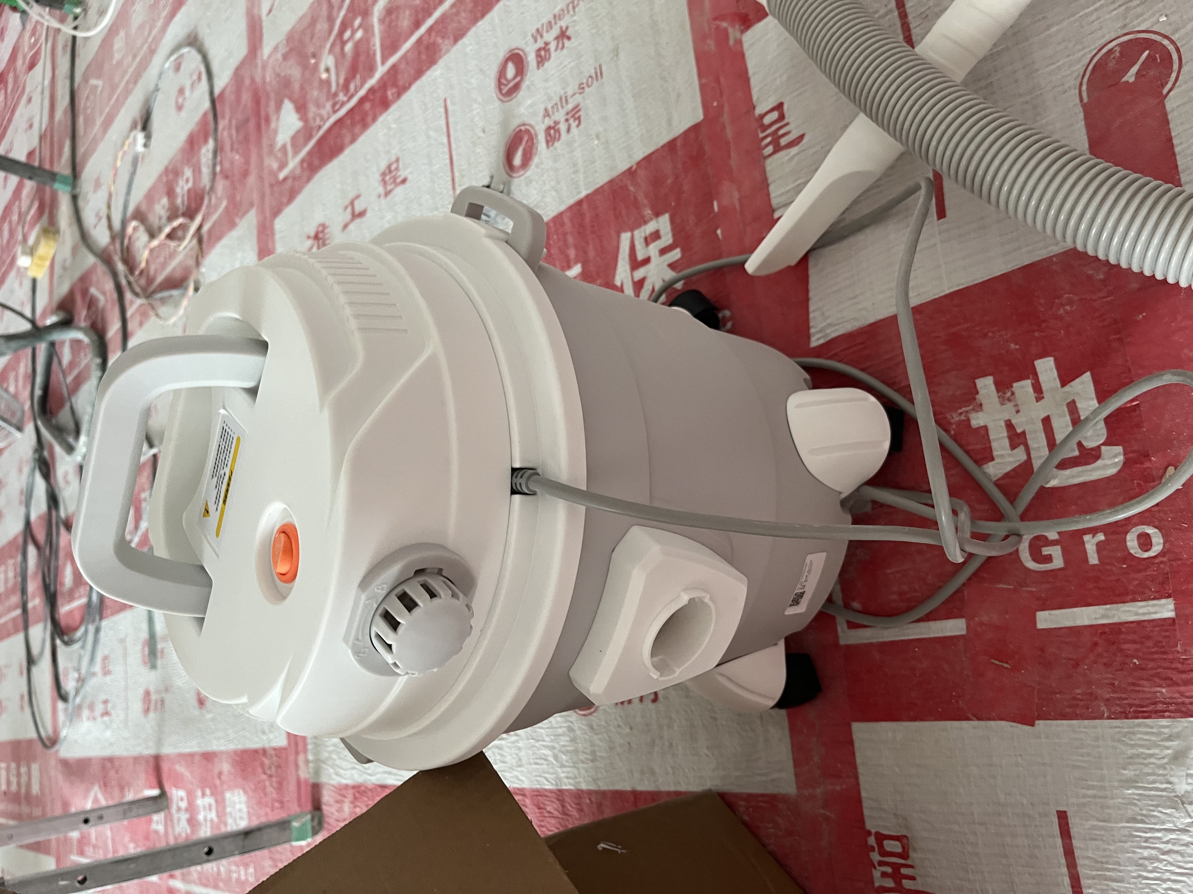 德尔玛（Deerma）【重磅单品】TJ700S 干吹两用吸尘器 家用商用 吸尘器桶式大吸力 整机降噪设计ZN-530 实拍图