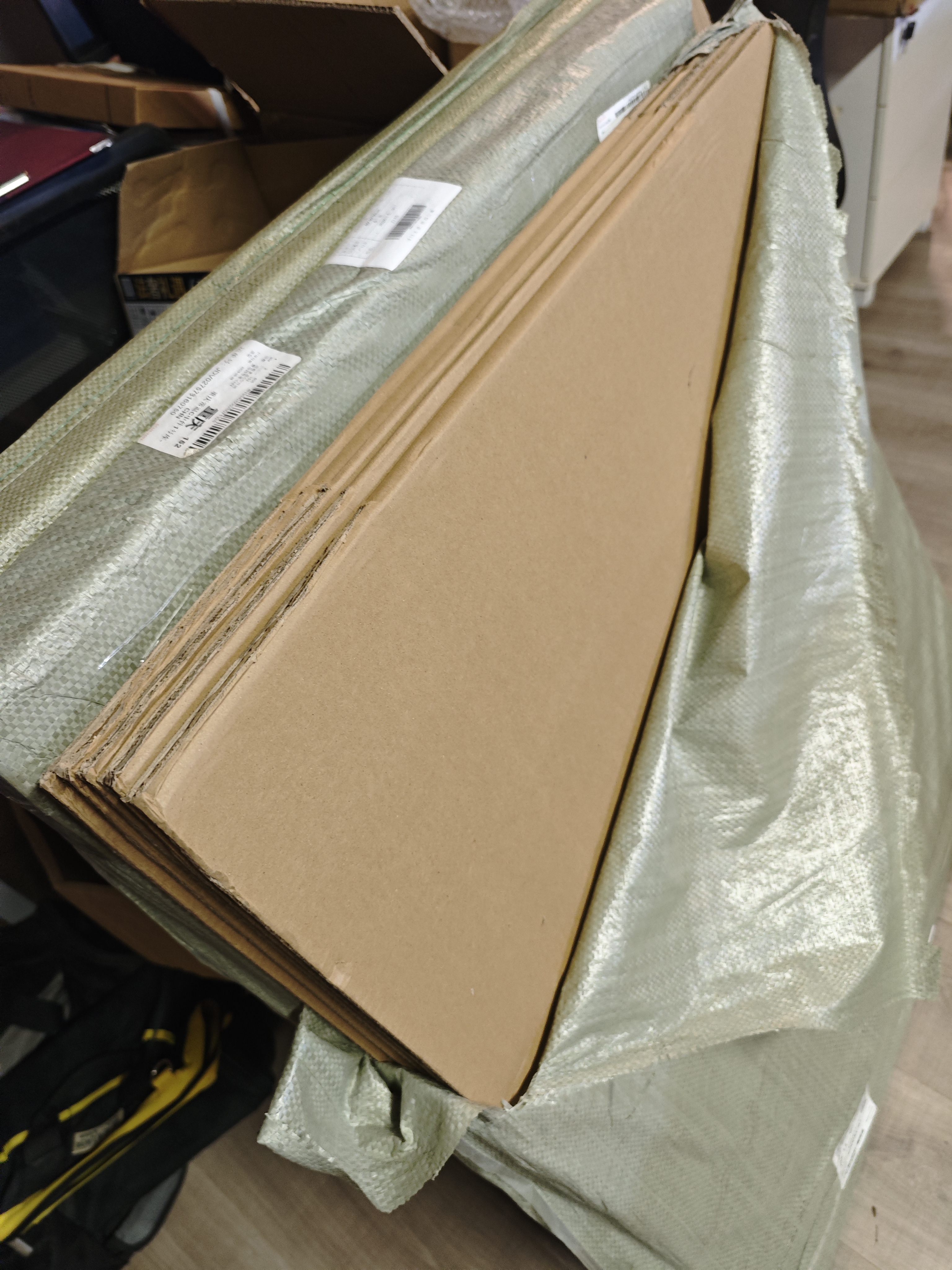 惠象 京东工业自有品牌 塑料扣手搬家纸箱60*40*50cm（5个装）大号打包快递箱周转箱行李收纳箱办公储物 实拍图