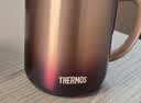 膳魔师（THERMOS）马克杯不锈钢茶杯大容量把手杯保温咖啡杯团购生日礼物TEMC 【镀钛茶漏】日暮金 400ml 实拍图