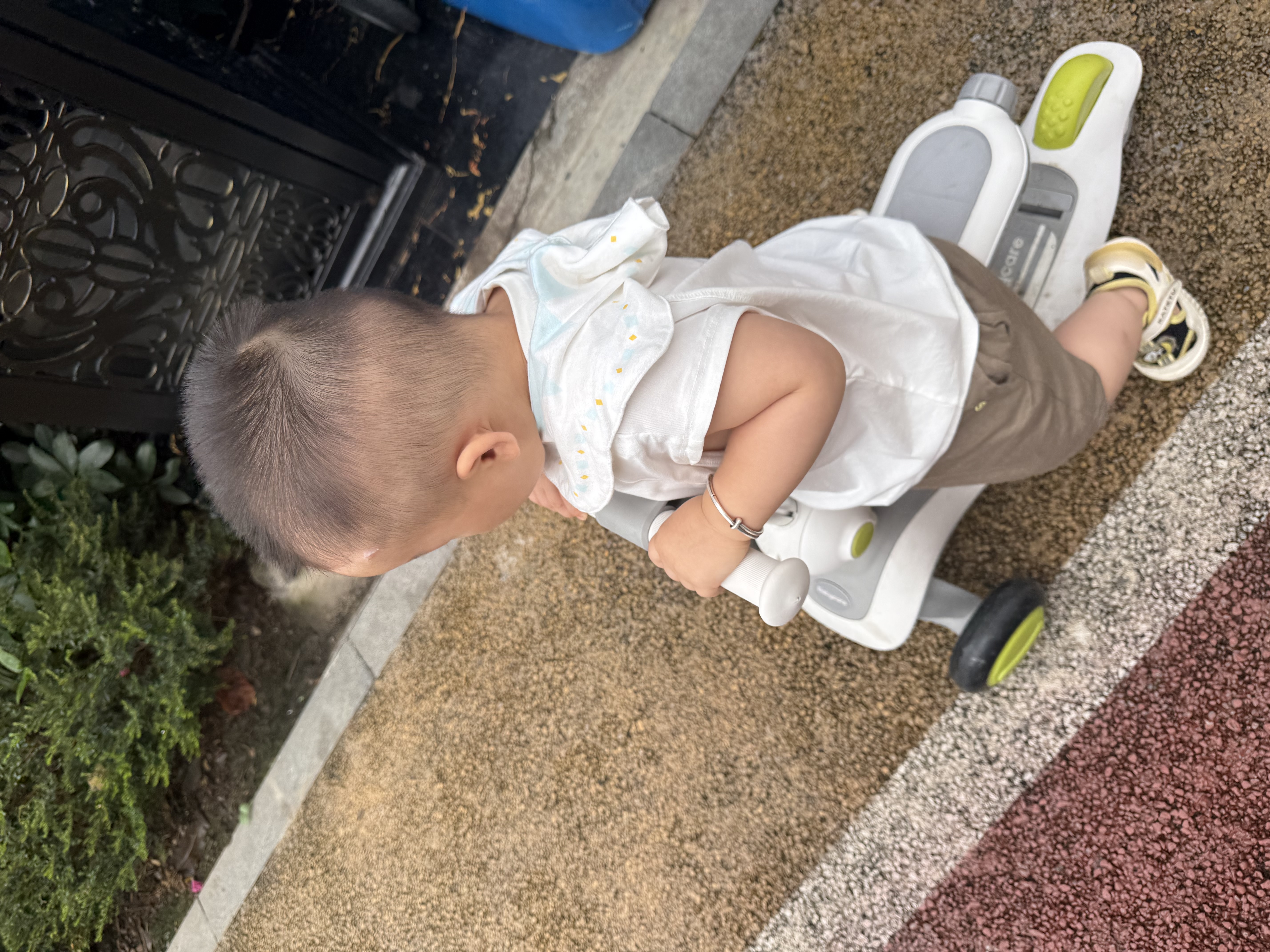 babycare儿童滑板车1-6岁二合一多功能车重力转向宝宝可坐生日礼物 辛德白 实拍图