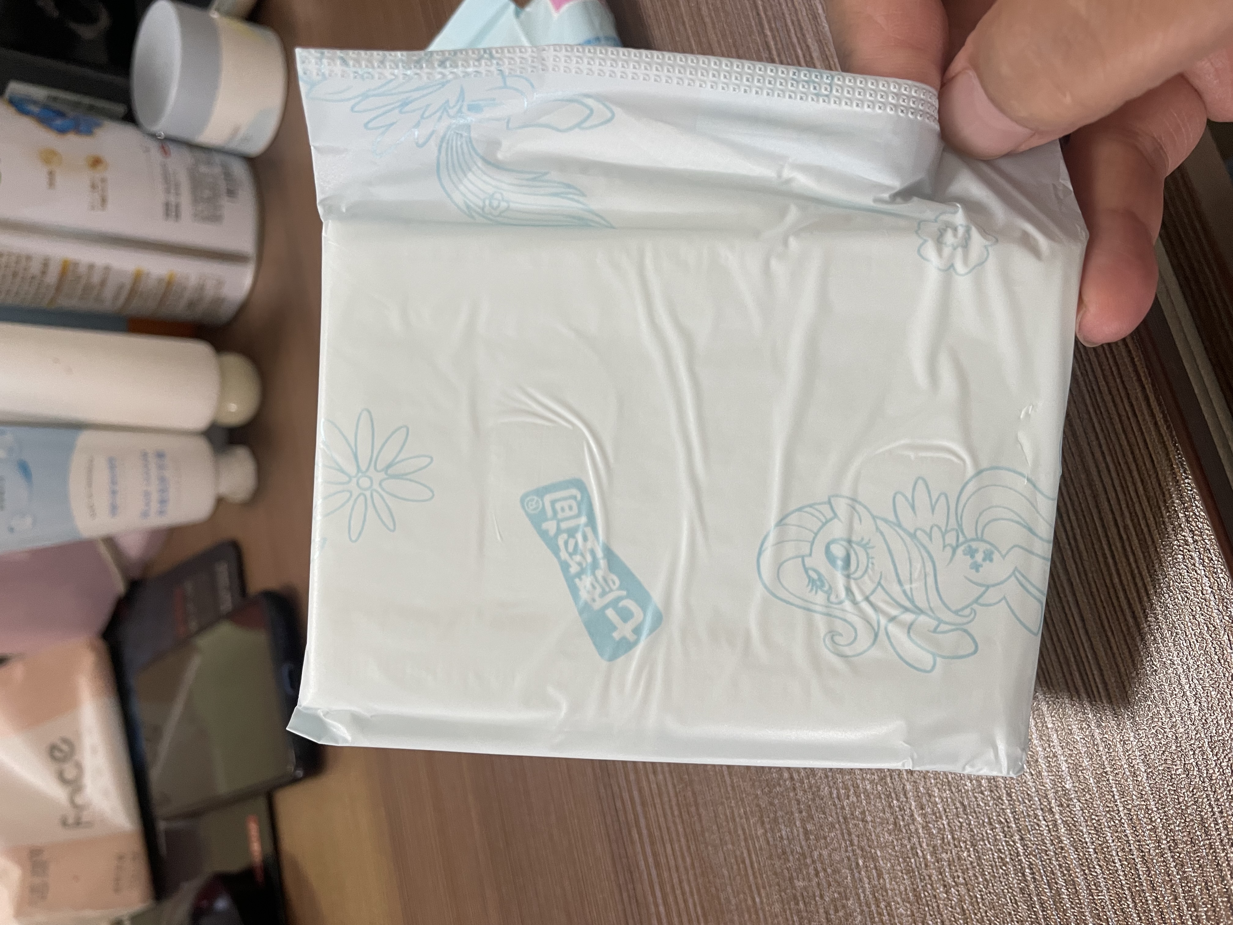 七度空间少女超薄透气卫生巾纯棉亲肤日用姨妈巾组合40片【新国标认证】 实拍图