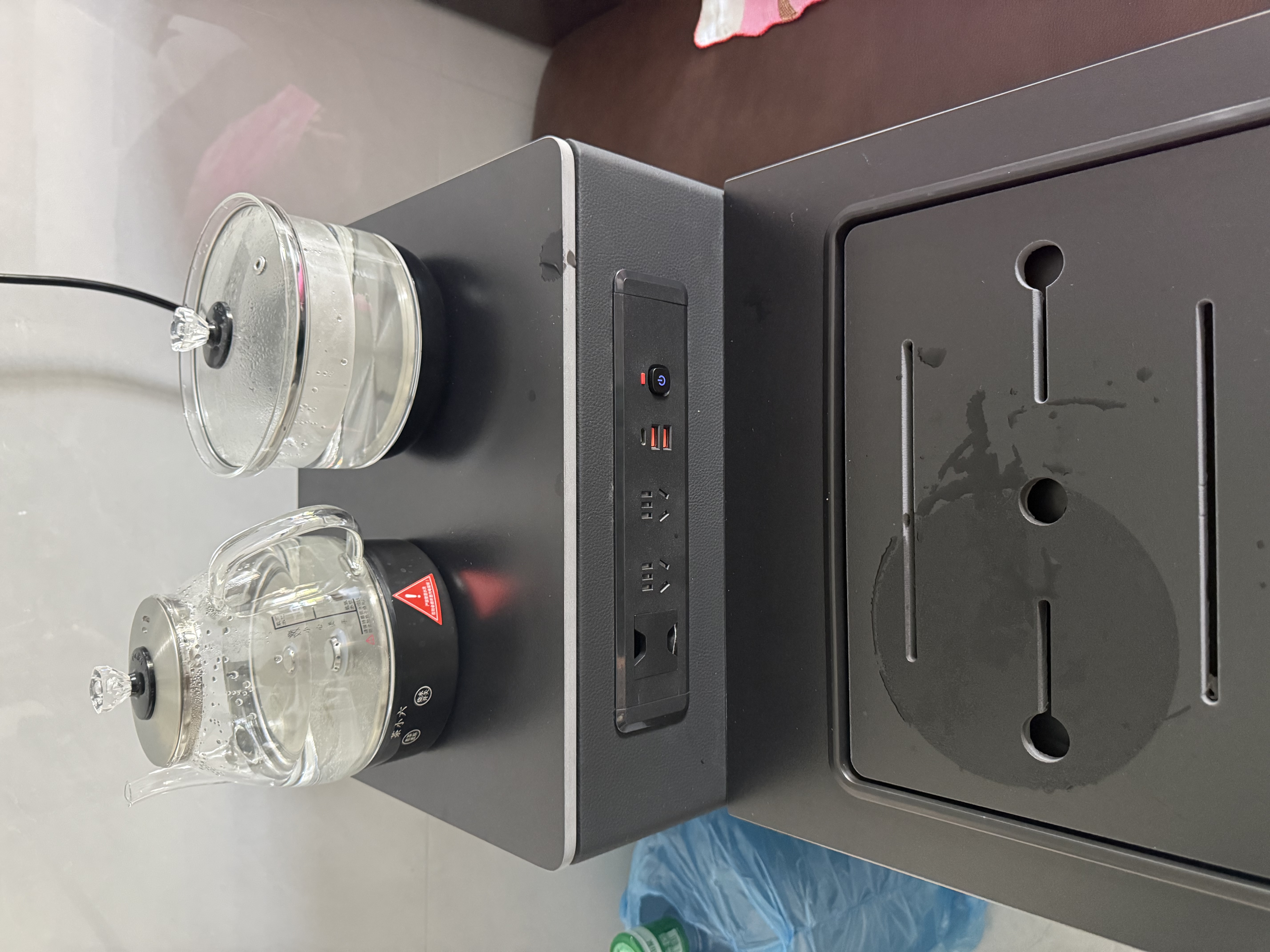 森树熊沙发边柜茶吧机烧水壶一体茶几客厅2026新款可移动沙发边几侧边柜 黑色 左边门【多功能排插+蓝牙音箱+烧水消毒壶款】 实木抽屉款【整装发货】送货上门 实拍图