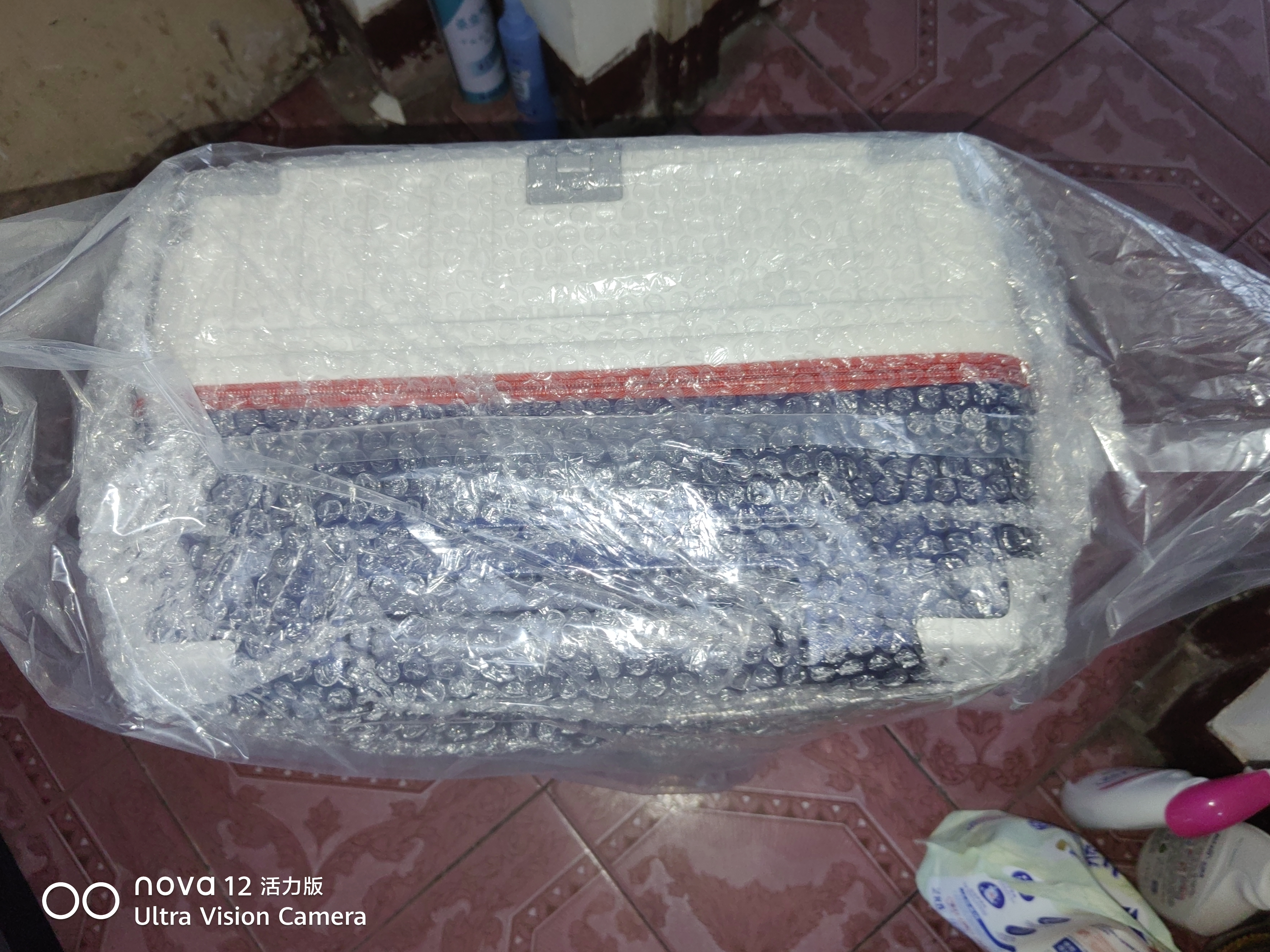 游乐者行李箱高颜值女拉杆箱结实耐用旅行箱男万向轮登机箱密码箱皮箱 高颜值拉链款-暖白/闪电蓝 24英寸 一年内箱体摔坏免费换新 实拍图