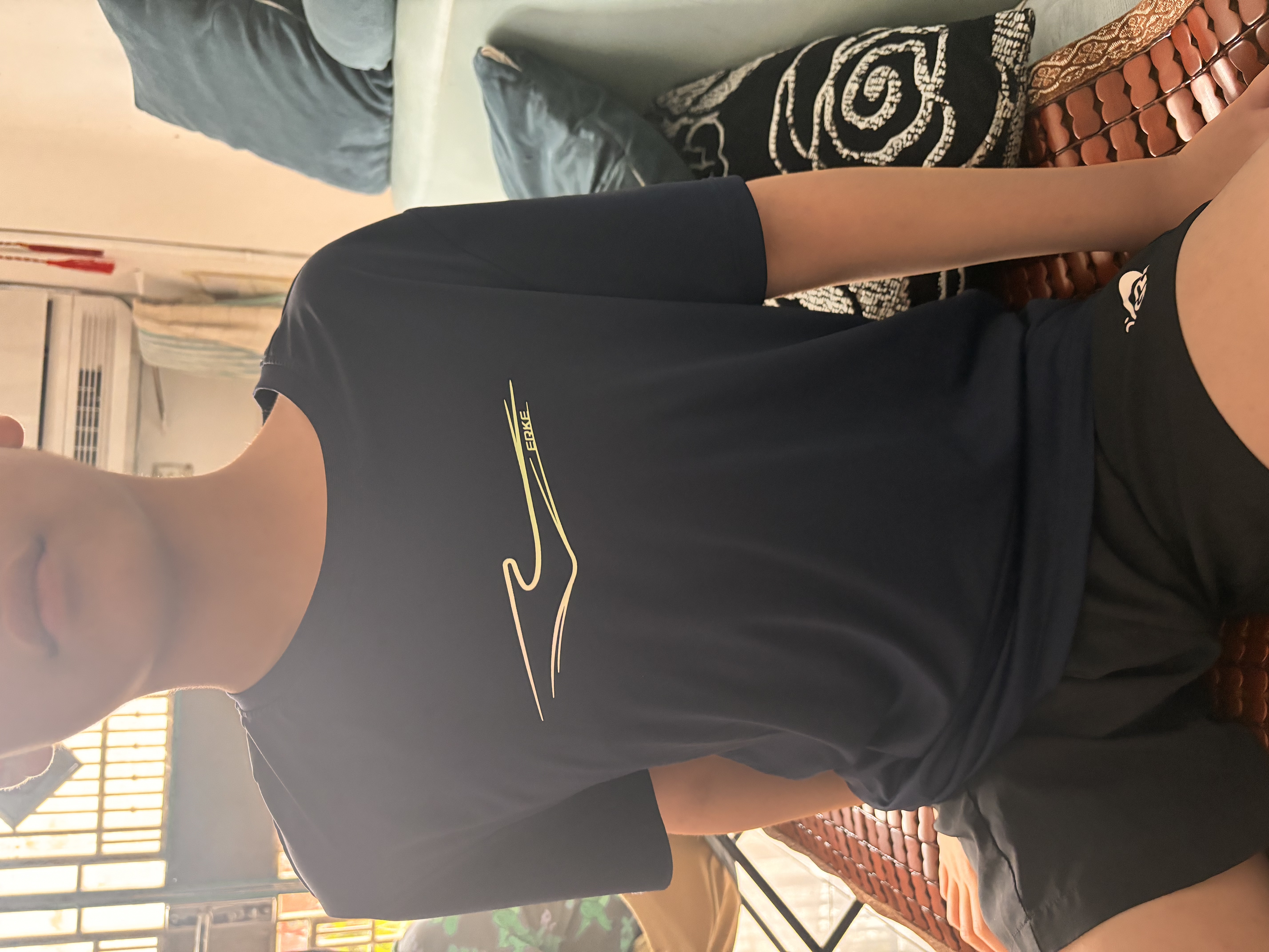 鸿星尔克（ERKE）童装男童速干透气短袖儿童圆领夏季UV50+防晒冰爽T恤蓝黑色165 实拍图