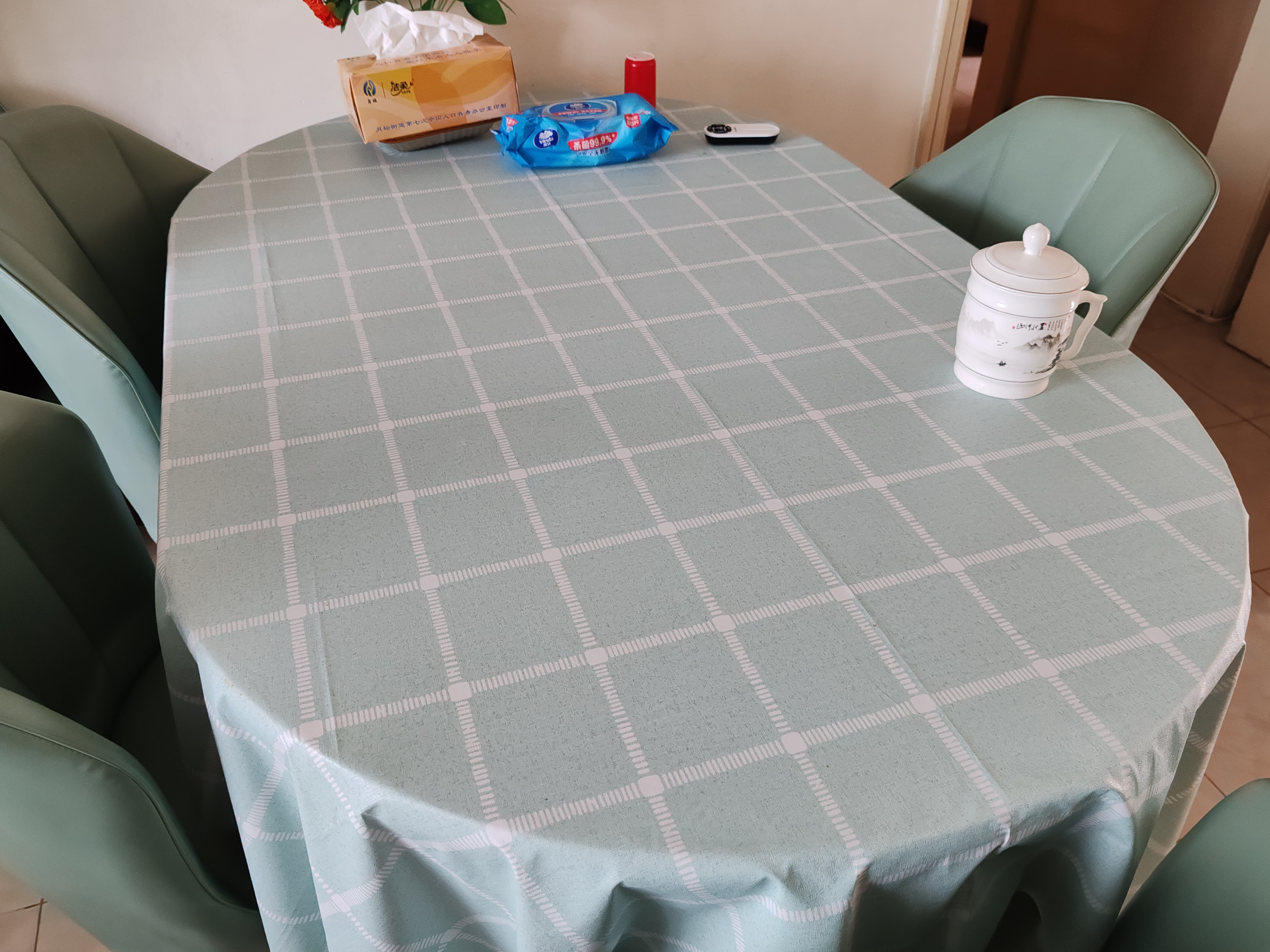 米华 茶几桌布 防水防油防烫免洗PVC桌垫餐垫 湖蓝格子 140*180厘米 实拍图