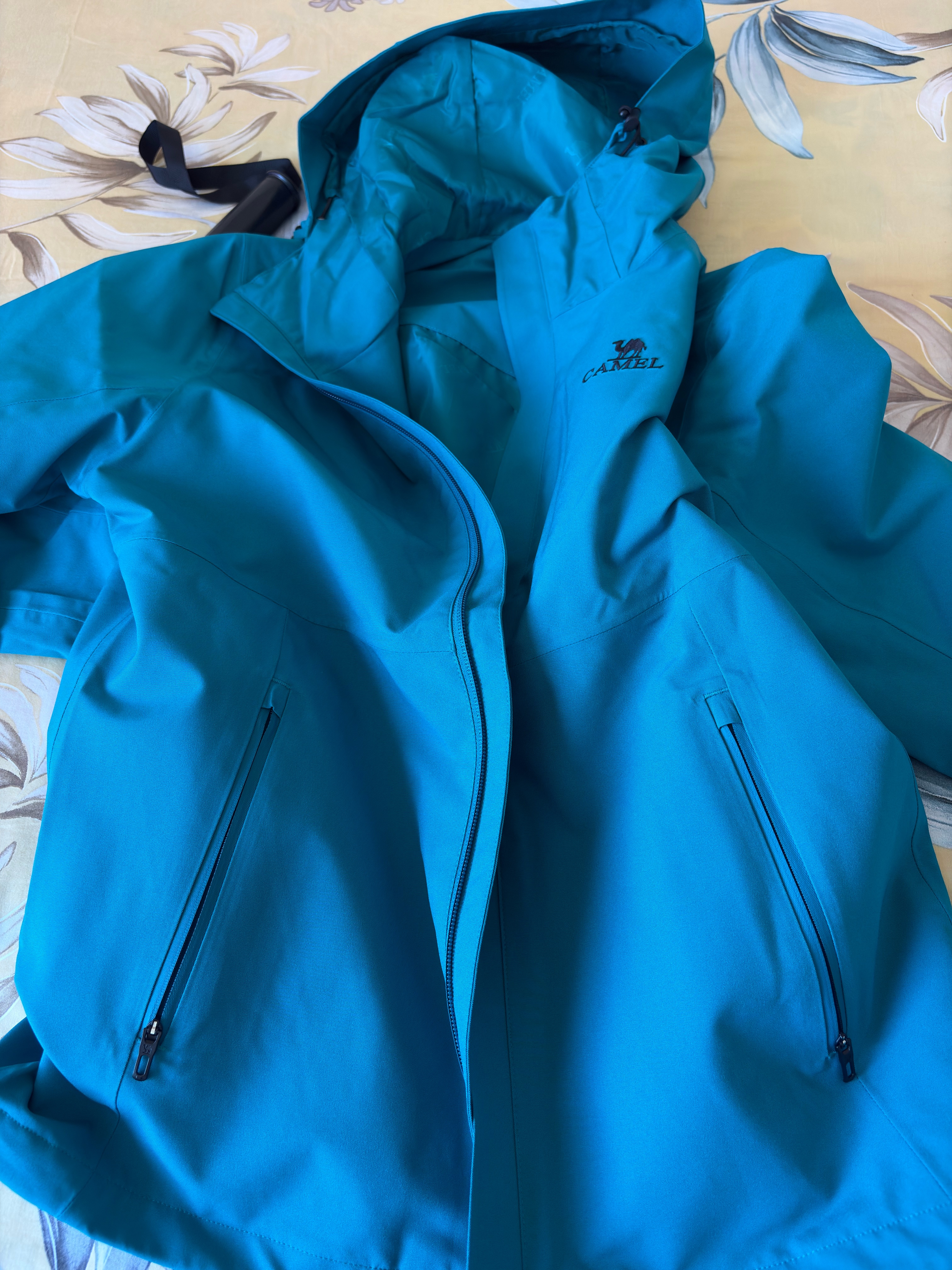 骆驼（CAMEL）【宙斯】单层冲锋衣户外登山服防风防水运动外套时尚风衣情侣款 实拍图
