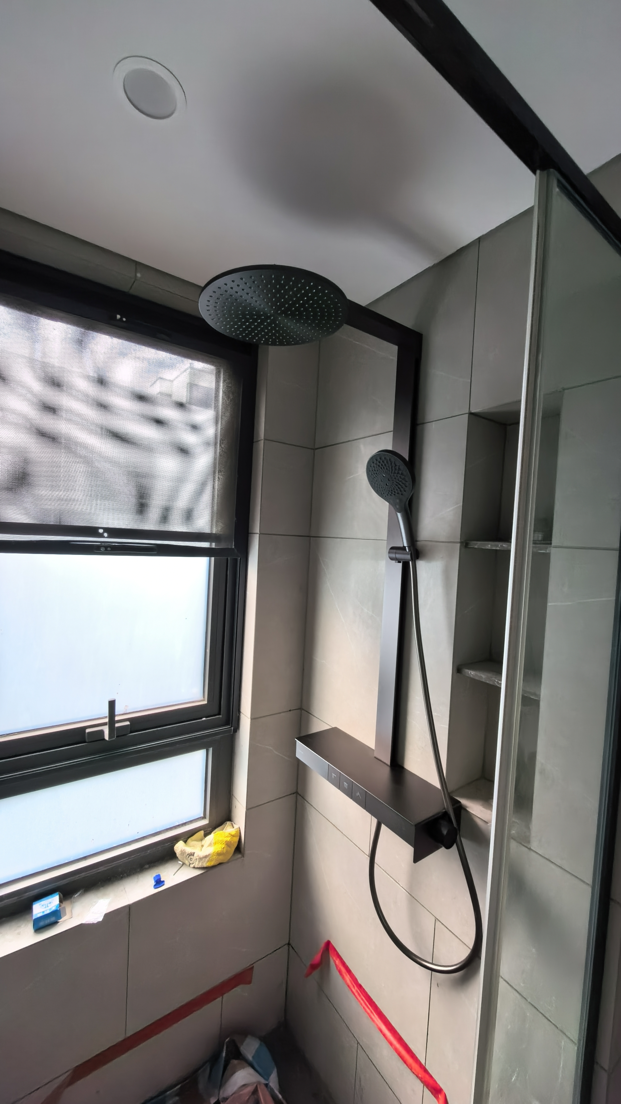 科勒（KOHLER）雨神2.0 SH30智能花洒恒温数显喷头自适应水压 包安装 墨影灰 实拍图