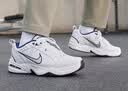耐克轻便训练鞋秋季健身缓震老爹鞋NIKE AIR MONARCH 4 415445 102白色/金属银/深藏青 41 (260mm) 实拍图