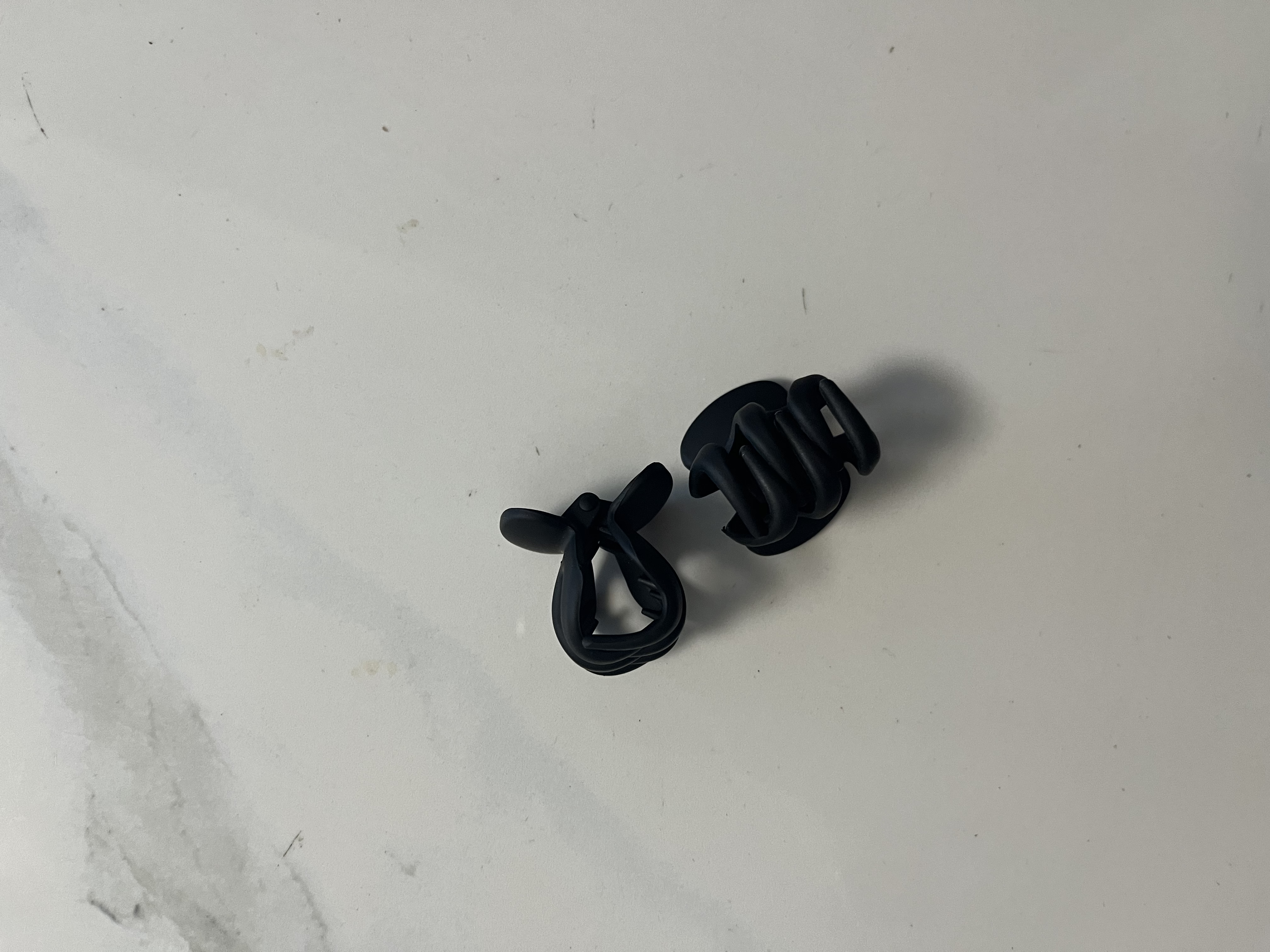 【高颅顶】南瓜夹大号高马尾固定神器防塌发饰后脑勺小抓夹 中号2个装 实拍图